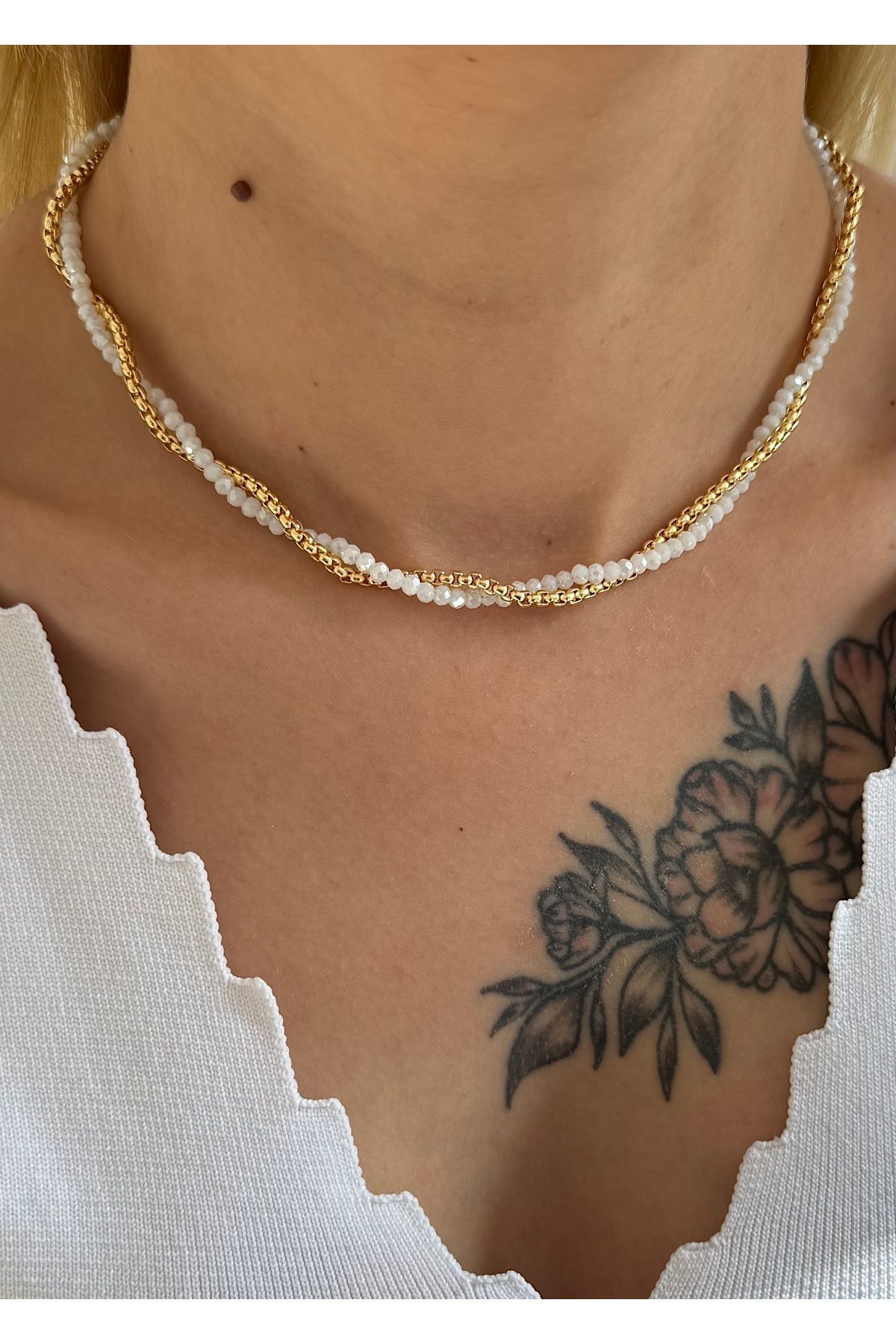 takıtarzım Kristal beyaz gold zincir dolamalı kadın kolye
