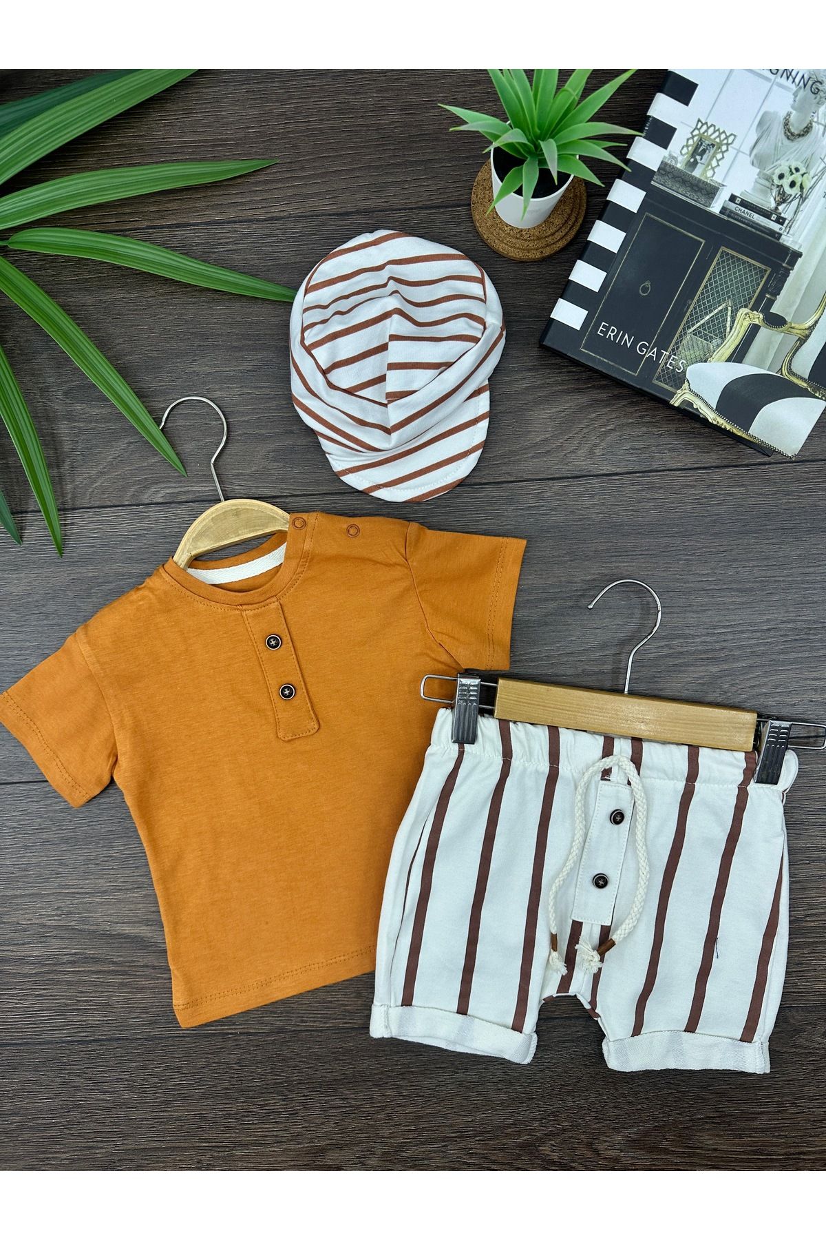 seanto Erkek Bebek 3’lü Yazlık Takım Şapkalı - Düğmeli Tshirt ve Şort Set