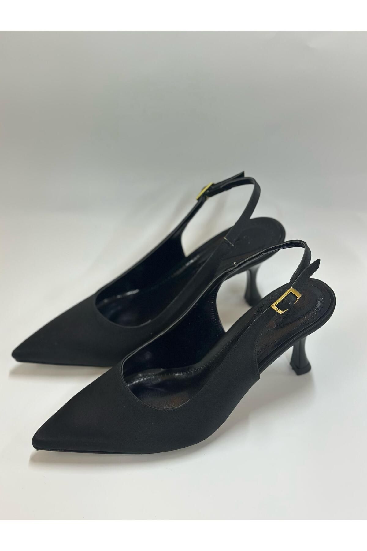 LINASHOES07 Siyah Deri Sivri Uçlu Ayakkabı