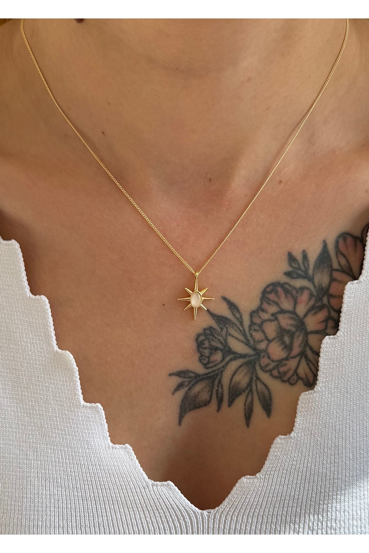 takıtarzım Gold kuzey yıldızı ay taşlı minimal zincir kolye