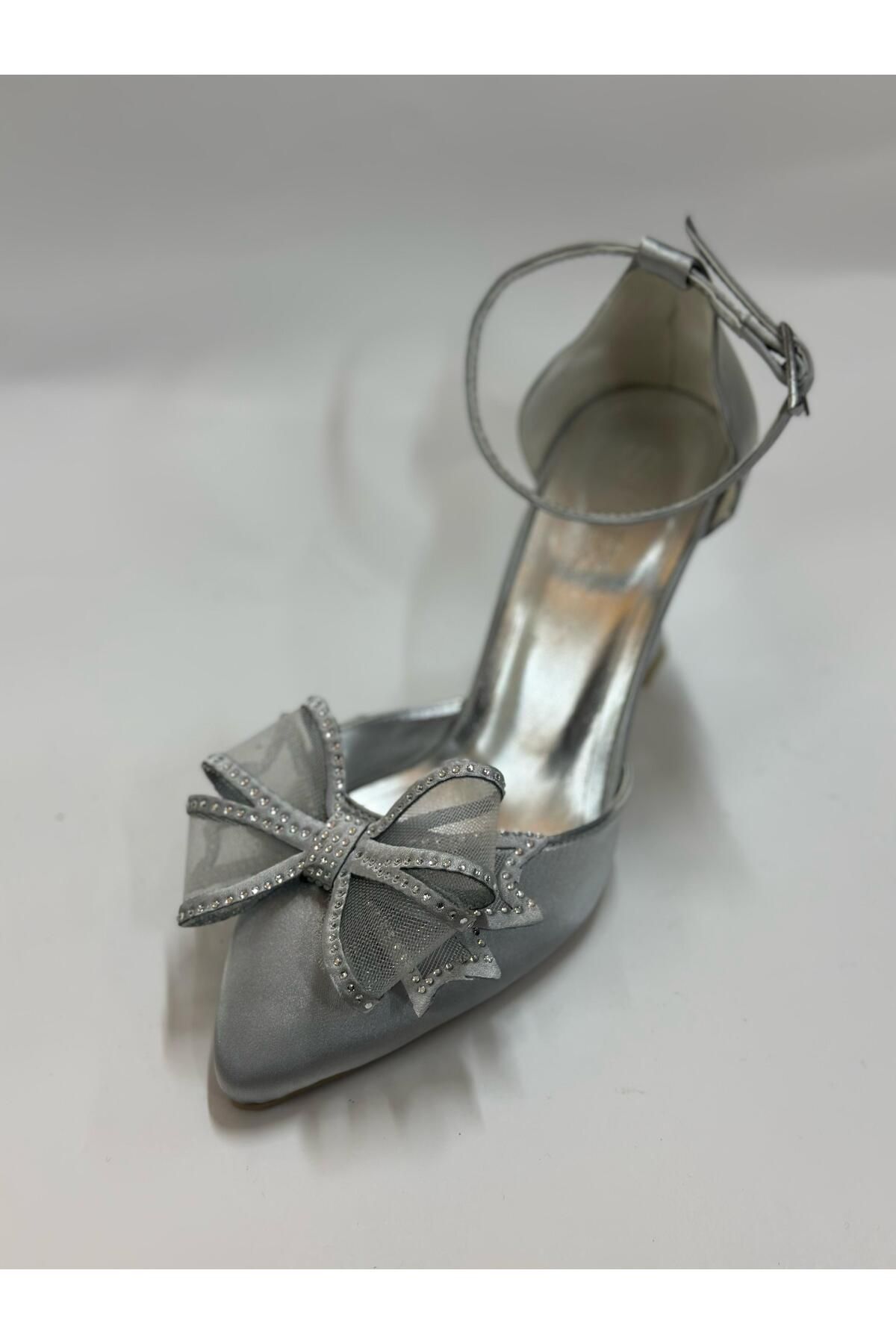 LINASHOES07 Gümüş Saten Taşlı Tül Fiyonklu Şık Abiye Topuklu Ayakkabı