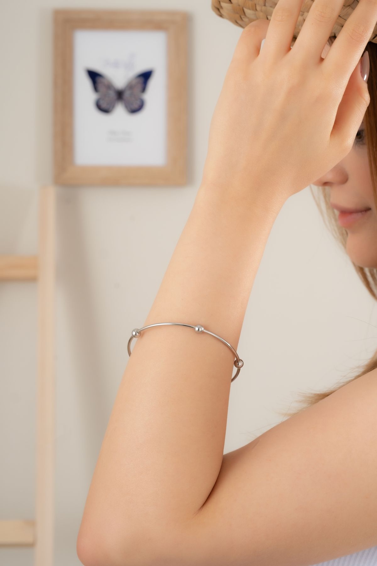 Finesa Jewelry Minimalist Top Detaylı Gümüş Renk Çelik Kadın Bileklik