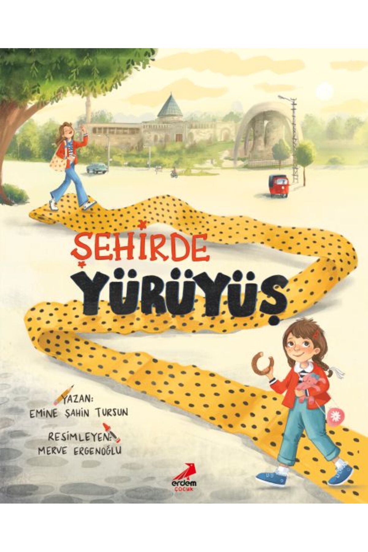Erdem Çocuk Şehirde Yürüyüş
