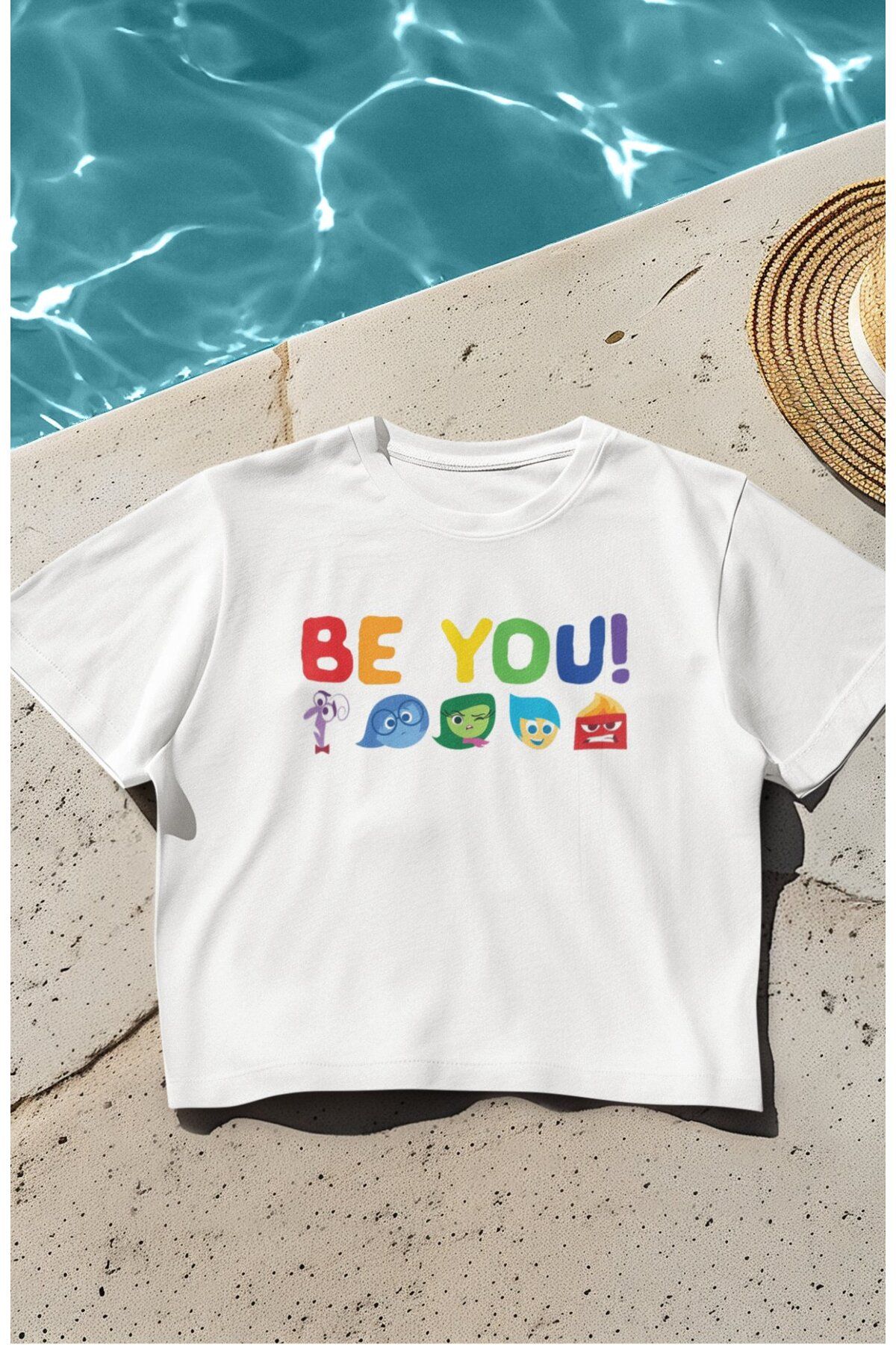 Fuddy Moda Kadın Be You Duygular Baskılı Crop Top, Kız Çocuk Insi.de Out Film Temalı Crop Bluz