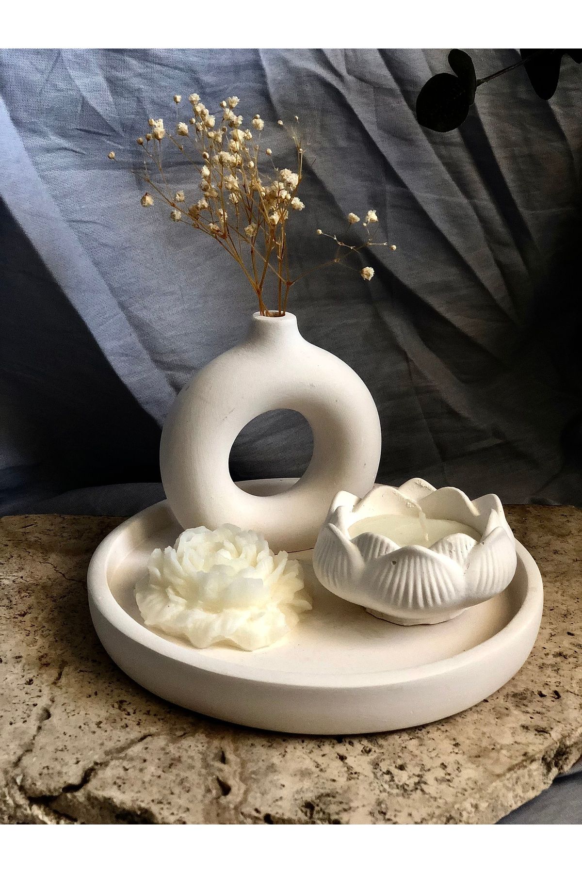 thiramis homeconcept Dekoratif Lotus Mum & Beyaz Şakayık Mum Set
