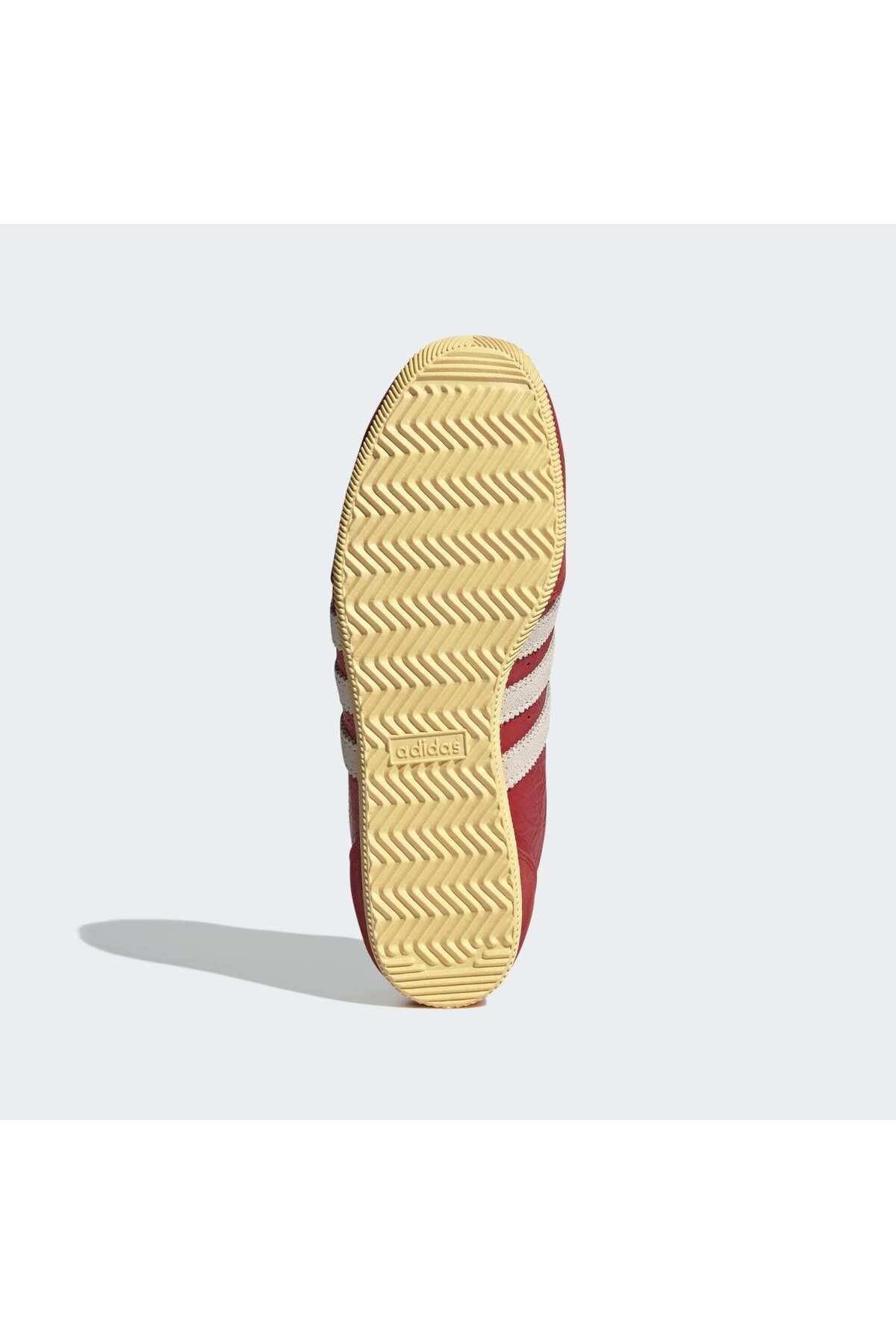 اسنیکر سفید زنانه کفش ورزشی ژاپن اورجینال adidas