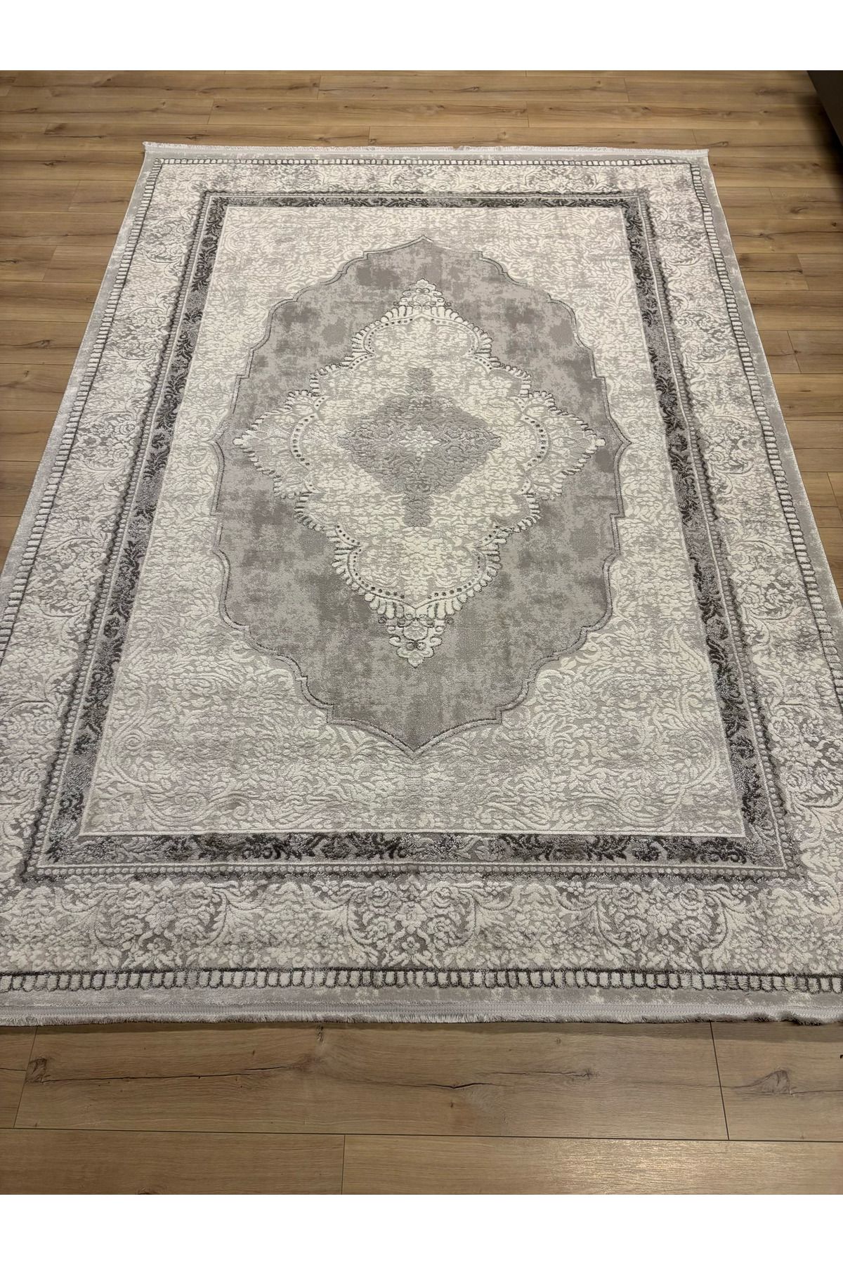 Merinos Halı MERİNOS HALI DORUK %100 AKRİLİK 200x290 +YATIŞMAZ HALI+ 8 MM HAV YÜKSEKLİĞİ