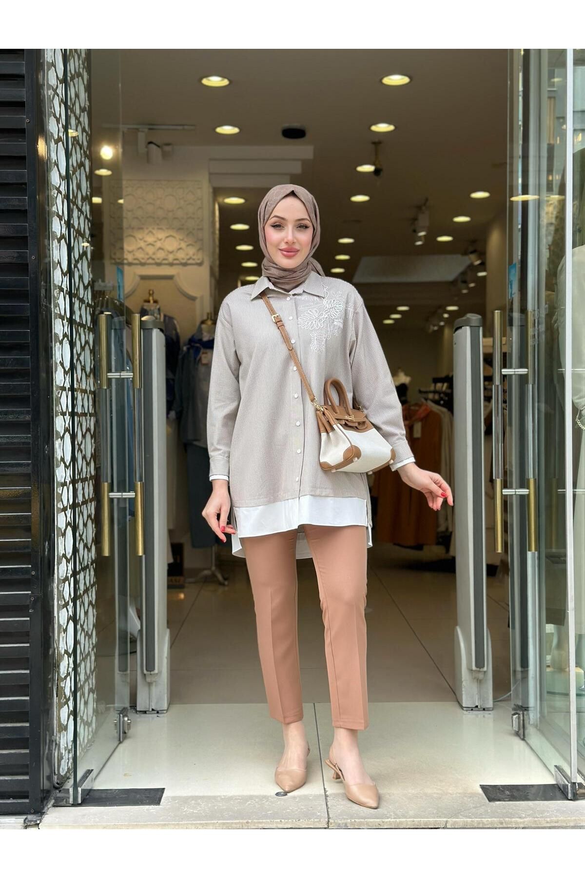 MODA ÇİZGİLİ NAKIŞLI TUNİK