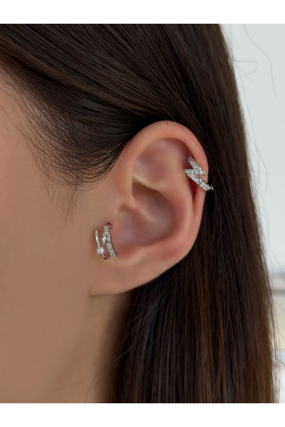 H&B Design Cerrahi Çelik Silver İnci Detaylı Yıldız Piercing