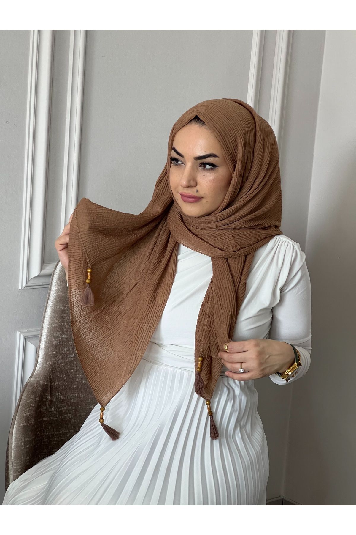 NEDEFİT Kadın Camel Açık Kahve Müslin Pamuk Şal 75x190 – Püsküllü Boncuk Detaylı Tesettür Şal