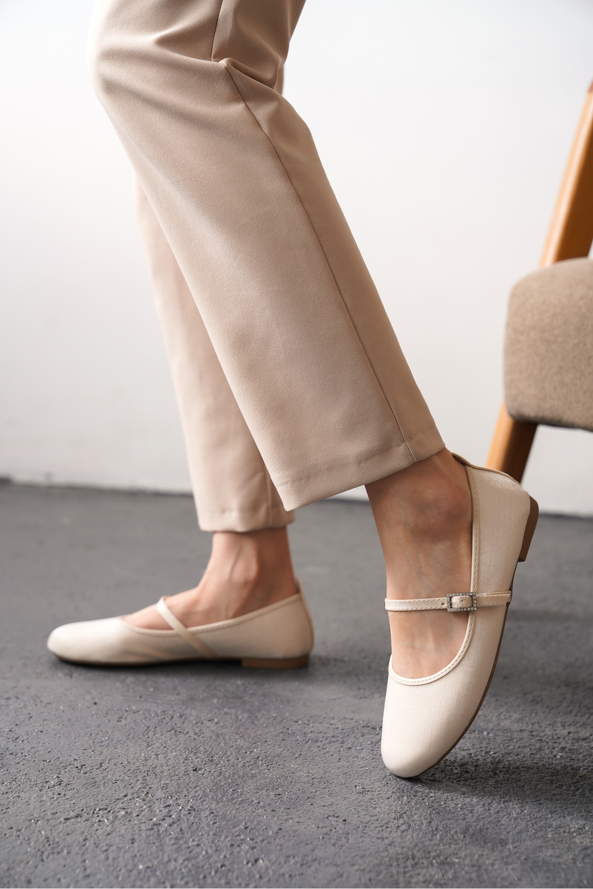 CİMİLİ SHOES  Kadın Saten Günlük Babet Yuvarlak Burun Balerin Ortopedik - Görsel 5