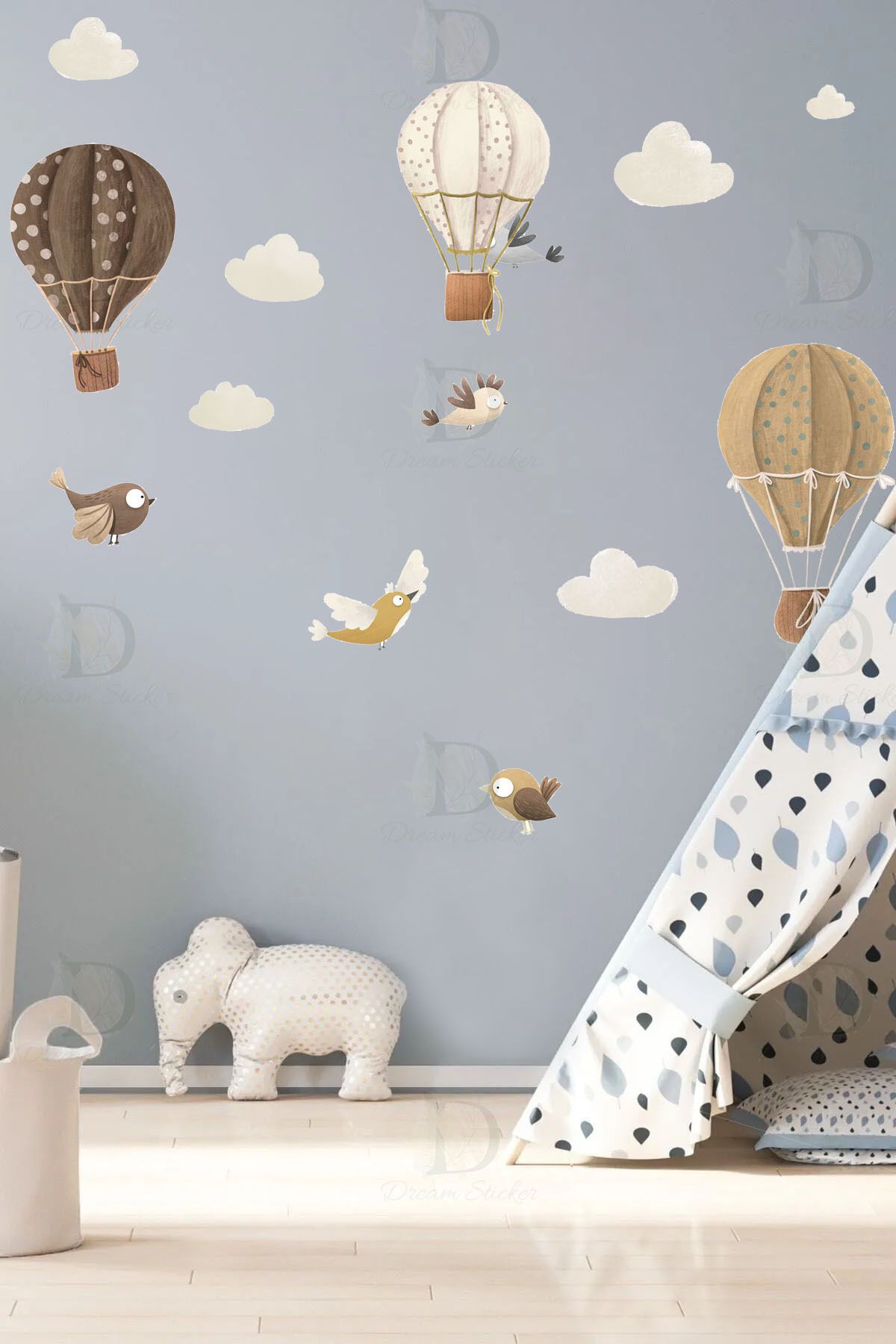 KT Decor Gökyüzü Rüyası Soft Renk Balonlar Kuşlar ve Bulutlar Çocuk Odası Duvar Sticker Seti
