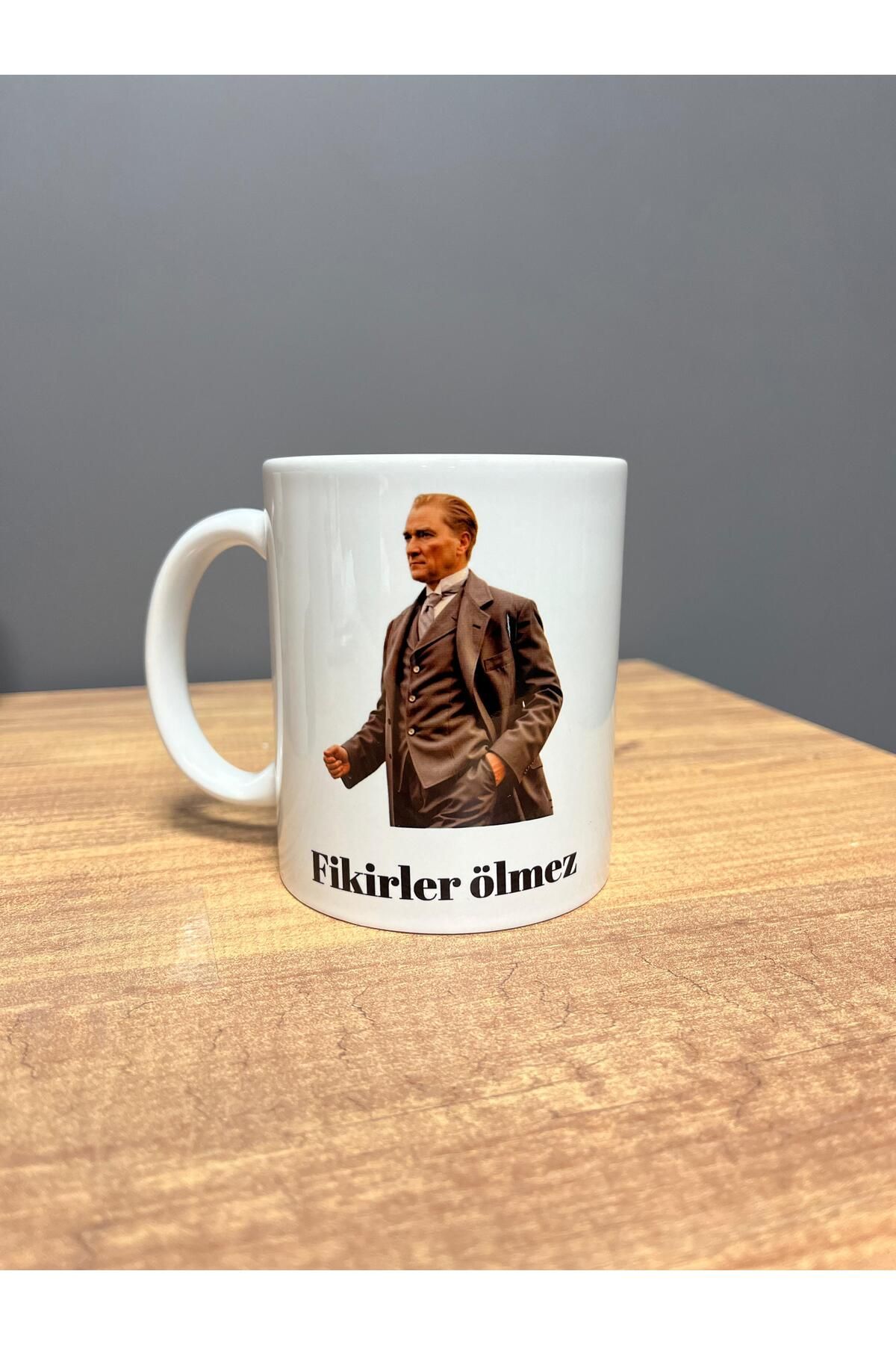 AY AN STUDYO Fikirler Ölmez Atatürk Bardak