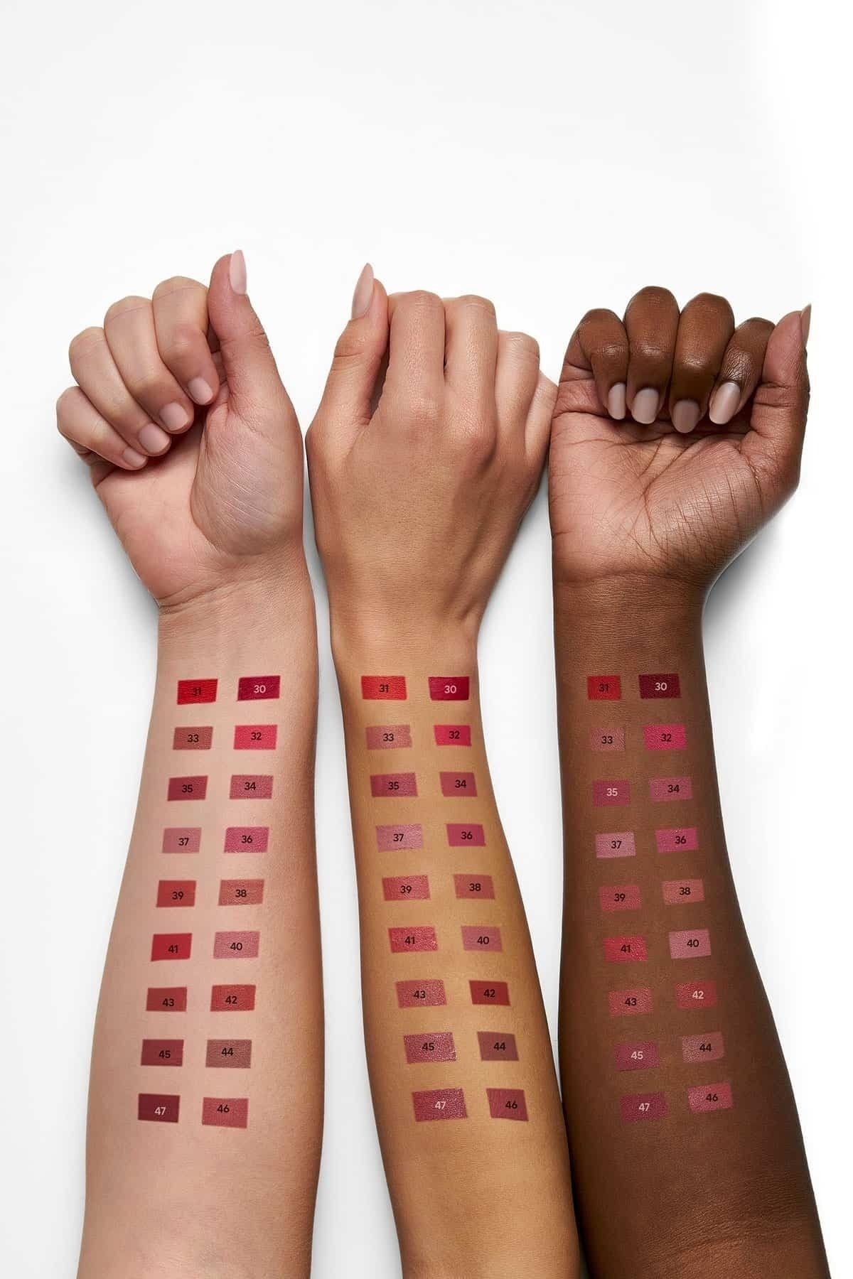 Longstay Liquid Matte Lipstick - 39 - Uzun Süre Kalıcı Likit Mat Ruj — بژ RMLL_2 — تصویر 5 از 5