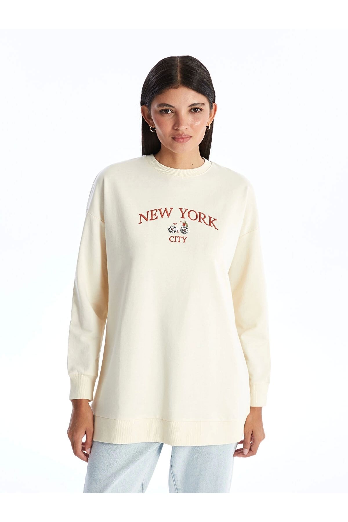 LC Waikiki LCW Modest Bej Bisiklet Yaka Nakışlı Kadın Sweatshirt Tunik