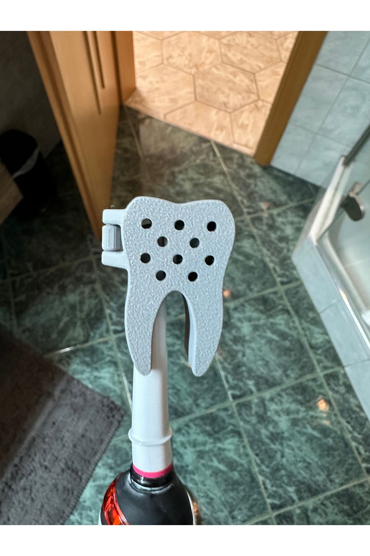 GİT3D diş şeklinde diş fırçası kapağı