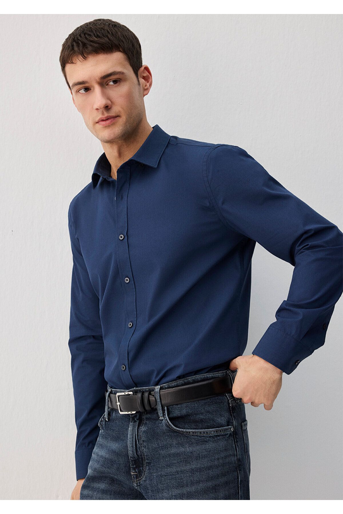 Mavi Koszula Easy Iron Navy Blue Slim Fit / Slim Cut -70490 Mężczyzna - M
