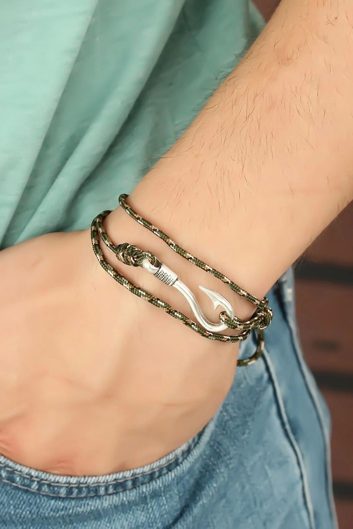 STOREMAX Krem Çizgi Desenli Metal Kancalı Erkek Bileklik
