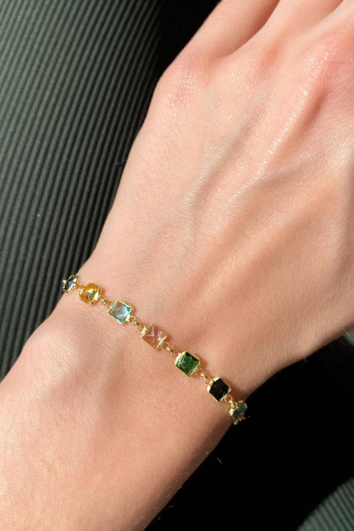 Spossy Silver Jewelry Renkli Kare Taşlı Bileklik