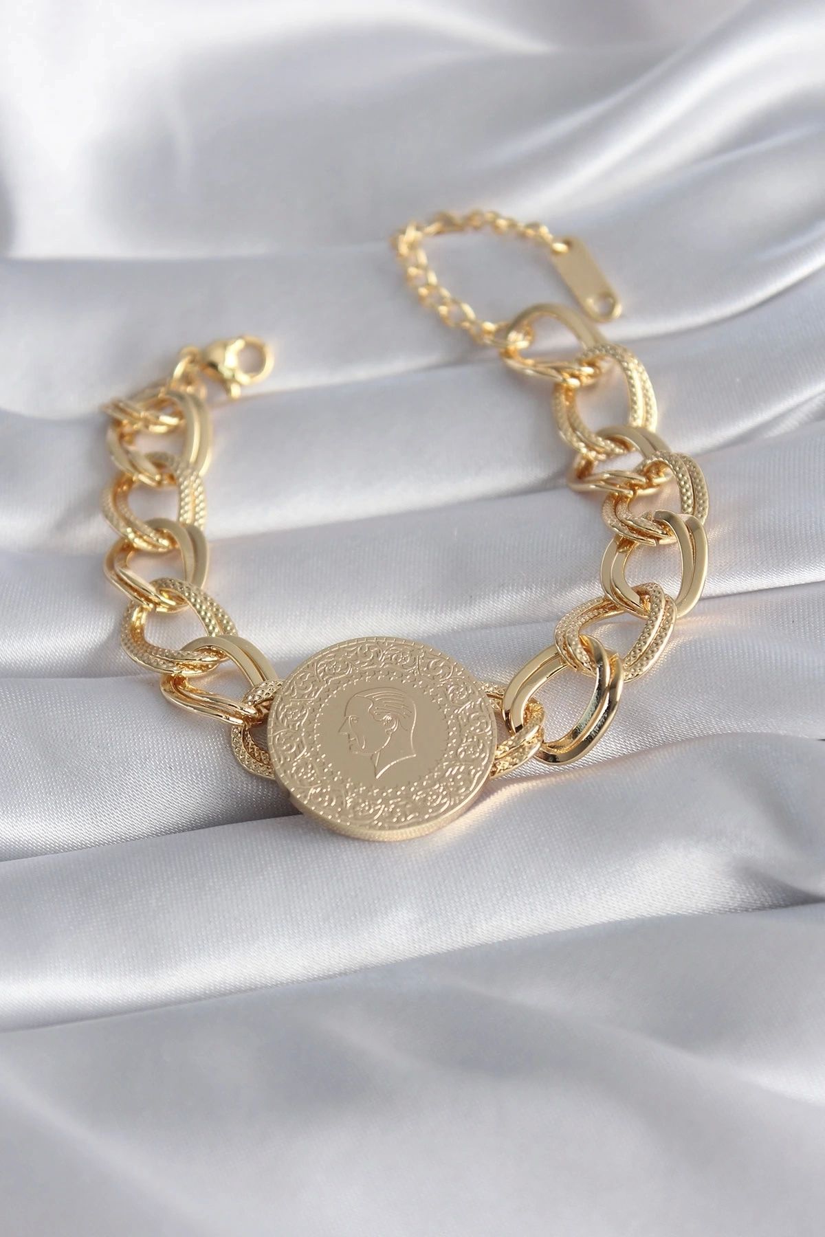 STOREMAX 316L Çelik Gold Renk Tam Altın Model Samanyolu Kadın Bileklik