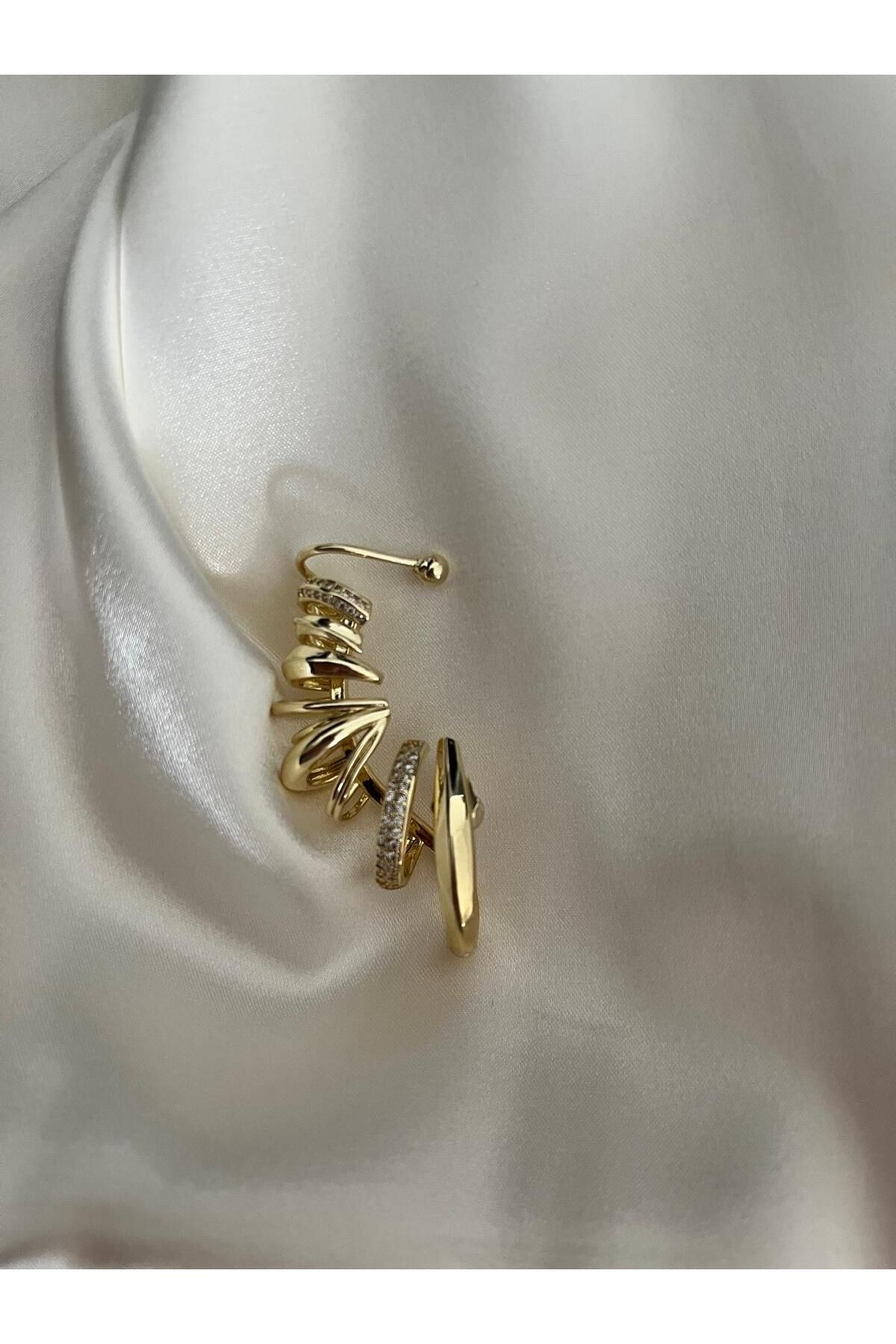 EYLUXE ACCESSORY Çoklu Görünümlü Tek Parça Kıkırdak Küpe