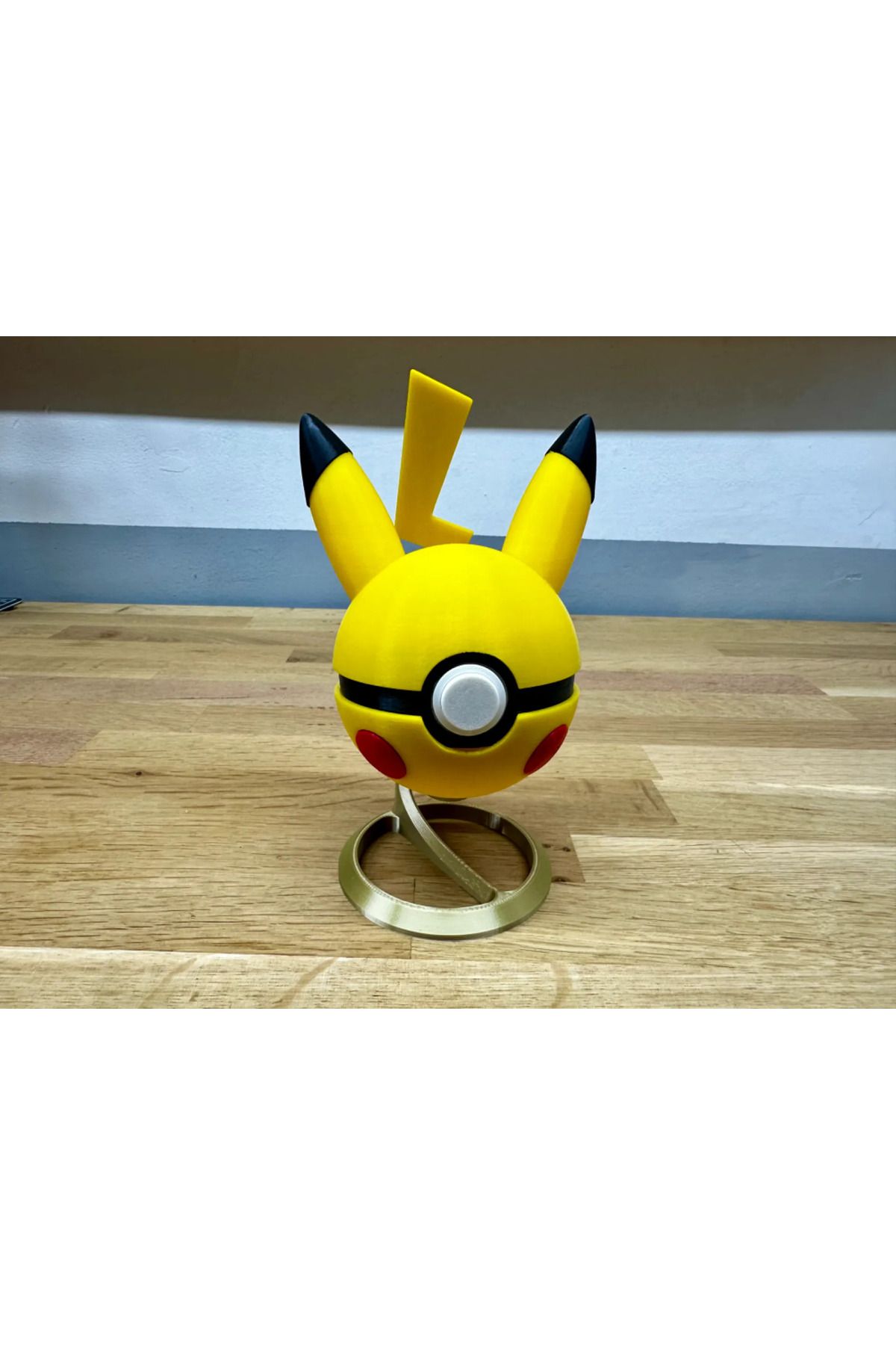 shop Pokemon Pikachu Pokeball