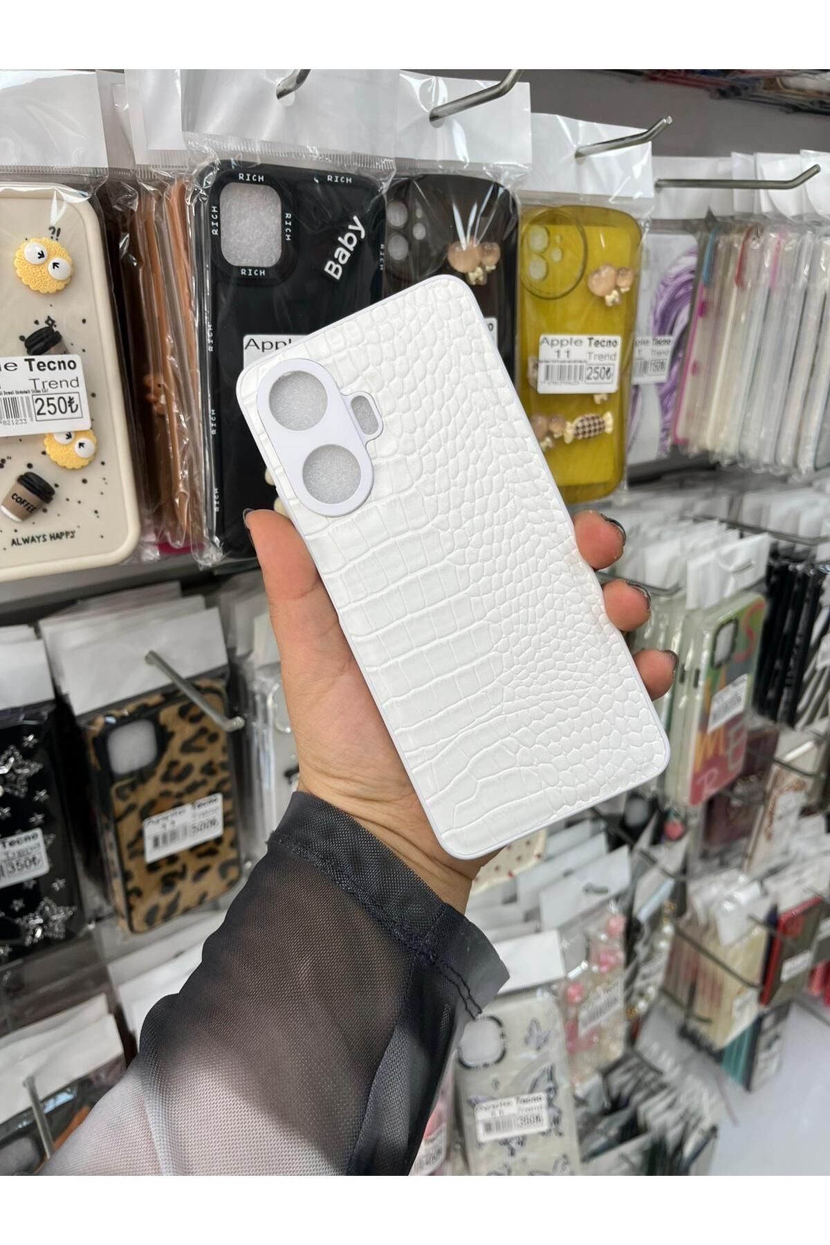 TECNOTREND REALME C55 Dokulu Yüzey Çekmeye Dayanıklı Cep Telefon Kılıfı Pu Deri Kaplamalı Yumuşak