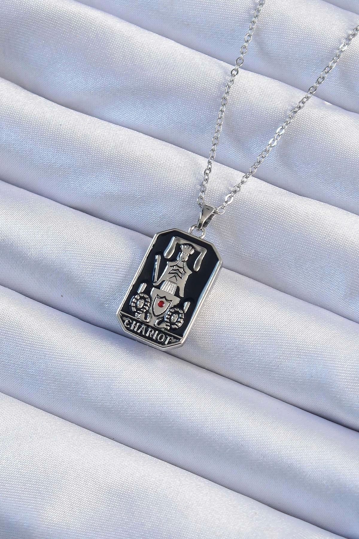 STOREMAX 316L Çelik Zincir Gümüş Renk Siyah Mineli Tarot Kolye