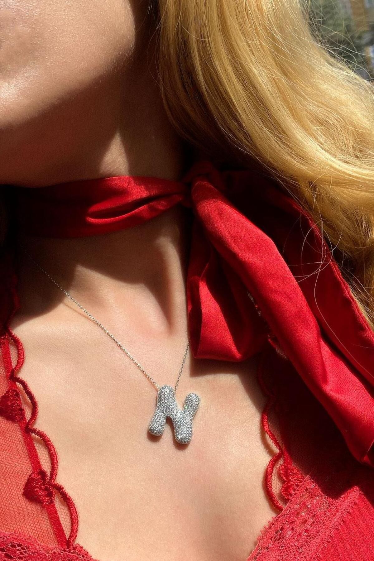 Spossy Silver Jewelry N Harfi Bombeli Harf Kolye