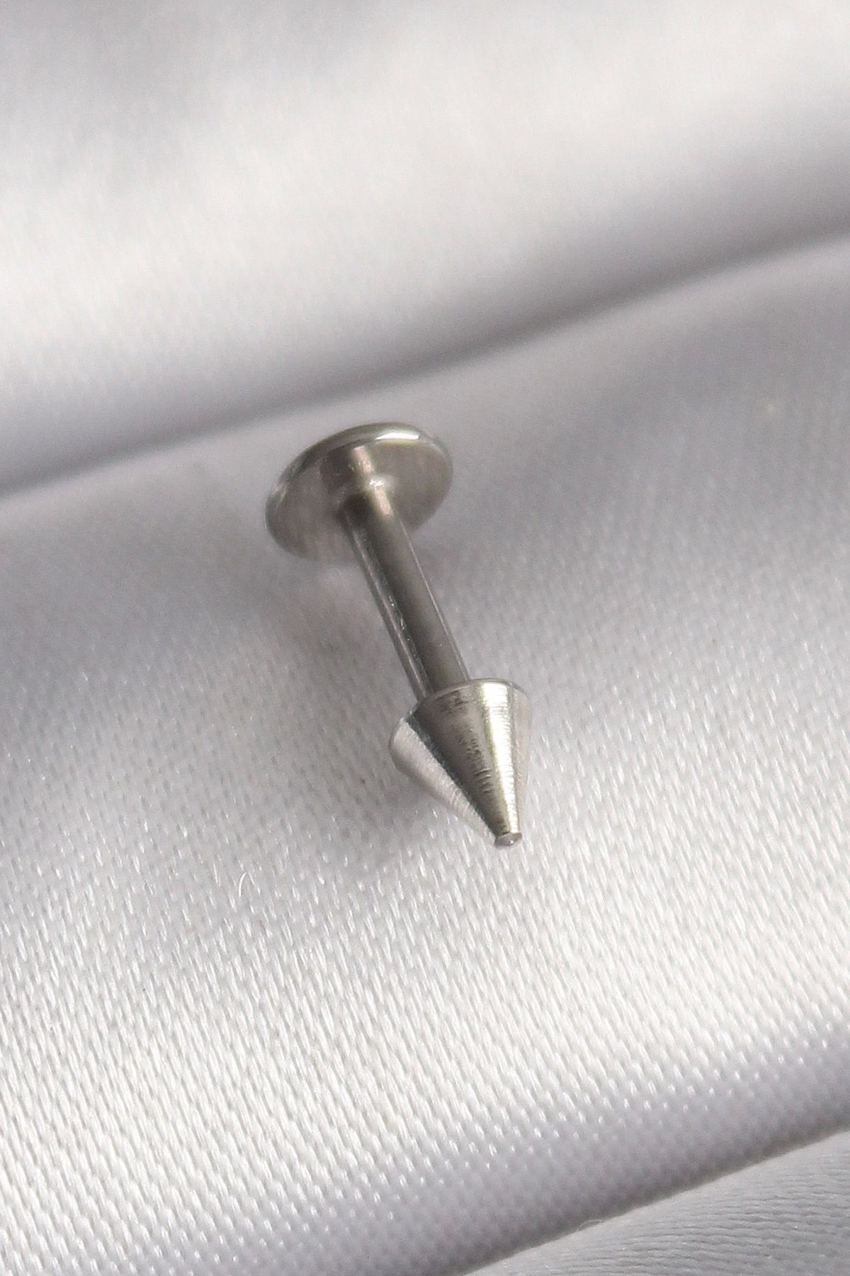 STOREMAX 316L Çelik Gümüş Renk Çivi Model Piercing