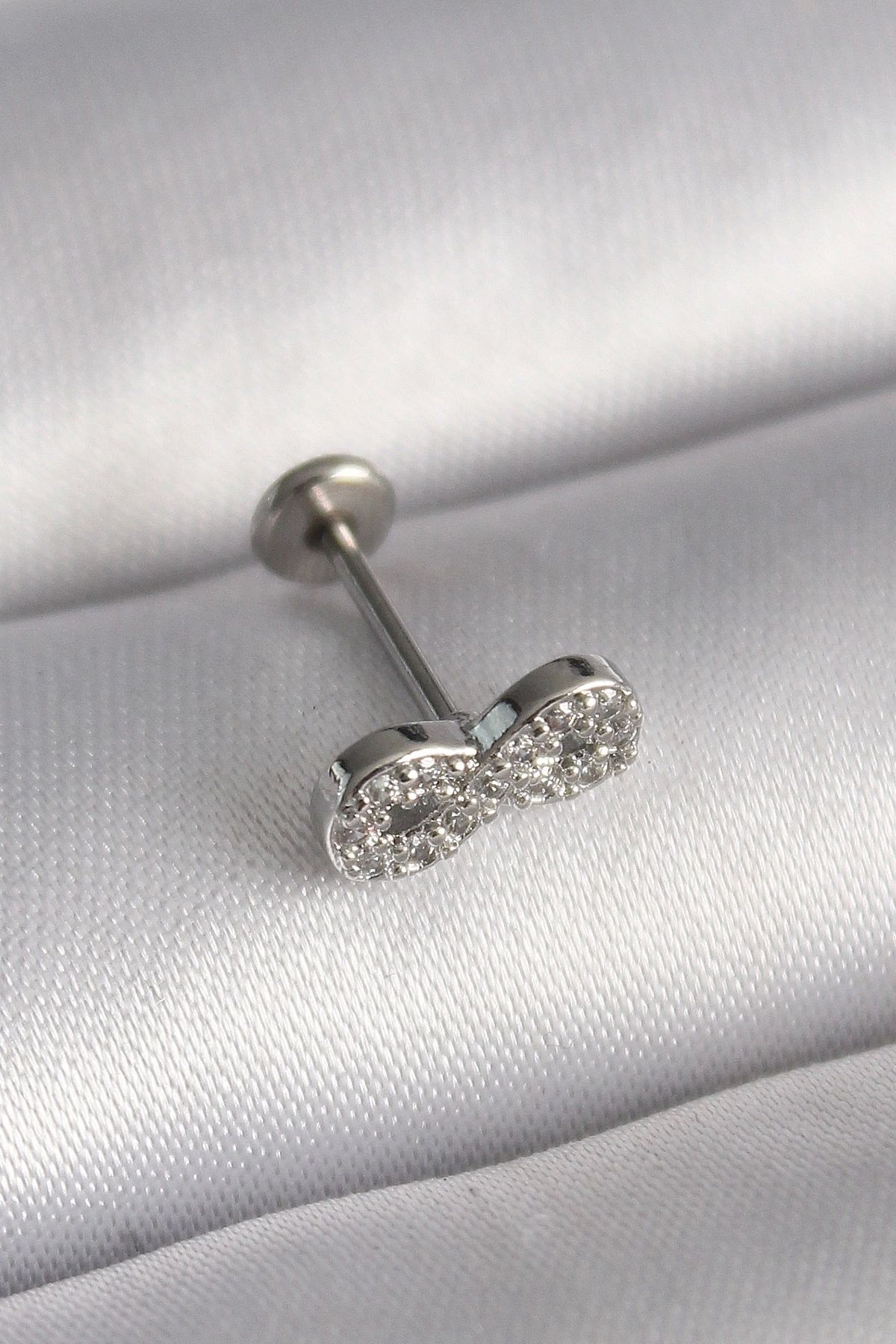 STOREMAX 316L Çelik Gümüş Renk Zirkon Taşlı Sonsuzluk Model Tragus Piercing