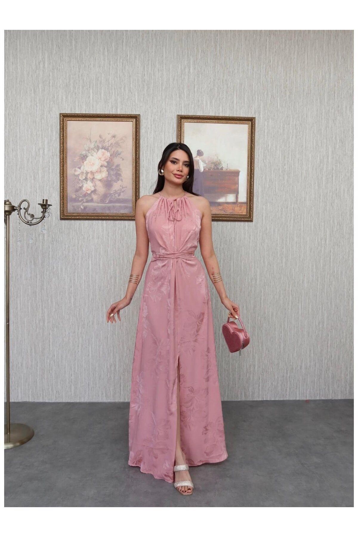 KOSHKA BUTİK Pudra Belden Bağlama Yırtmaçlı Saten Elbise