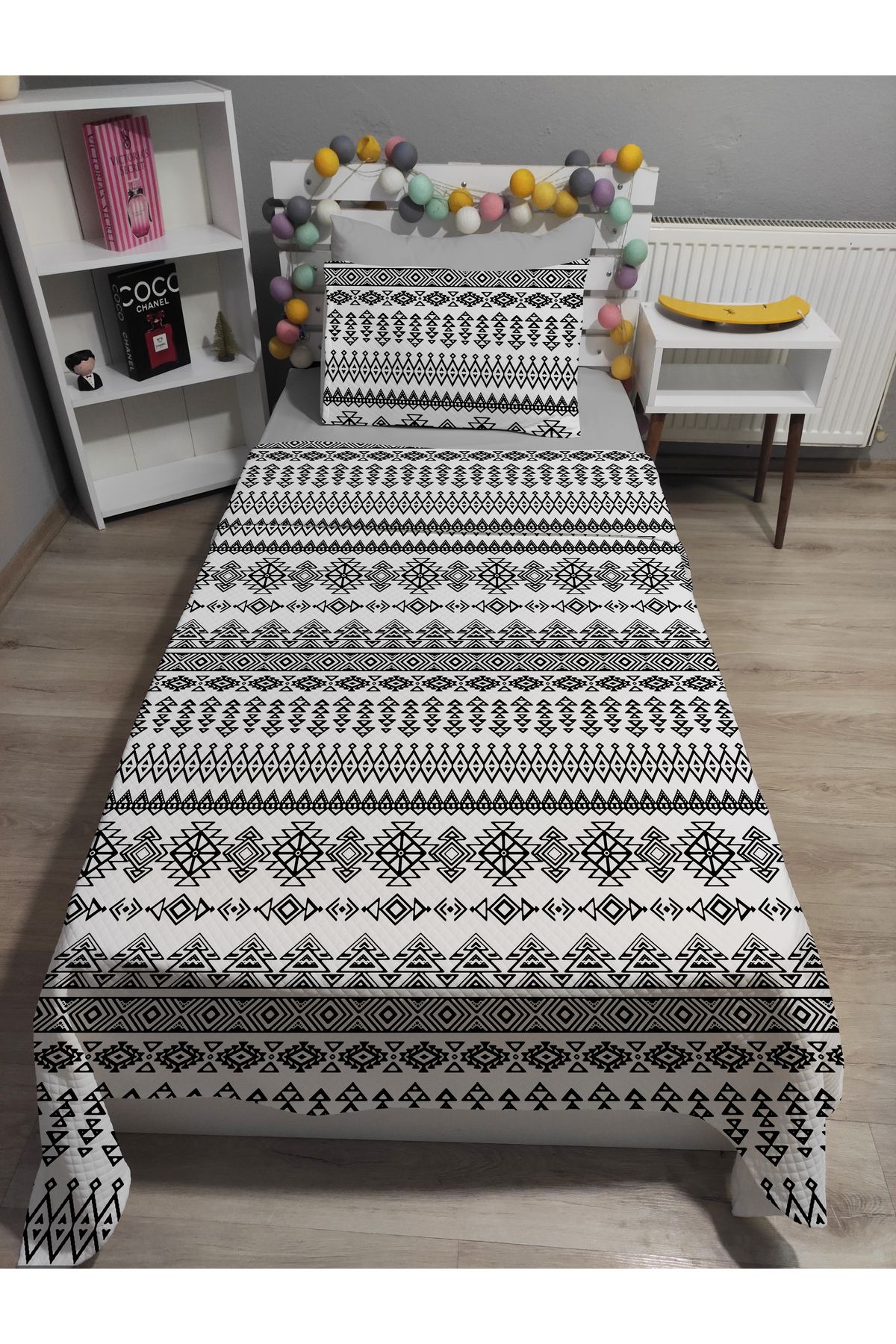 yok yok evim eve dair her şey-4 Piece Geometry Patterned Single Pique Bedspread Set with Elastic Sheets 3