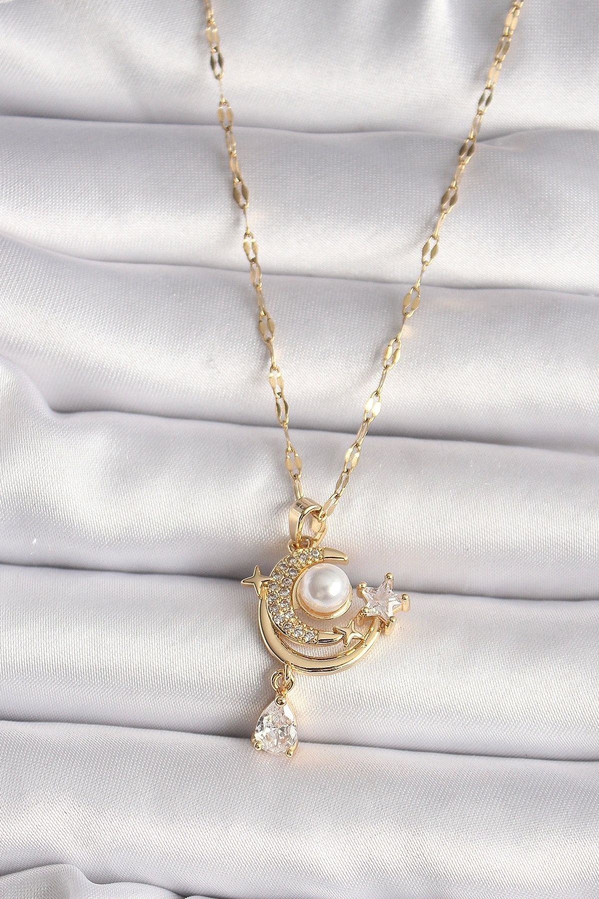 STOREMAX 316L Gold Renk Zirkon Taşlı Ay Yıldız Model Sallantı Detay Kadın Kolye