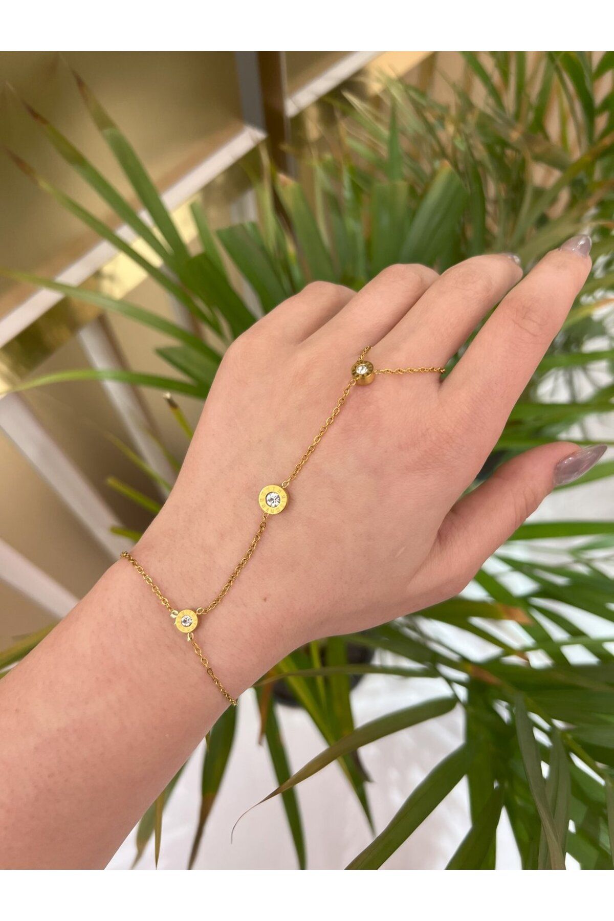CEY ACCESSORY DETAYLI ŞAHMERAN