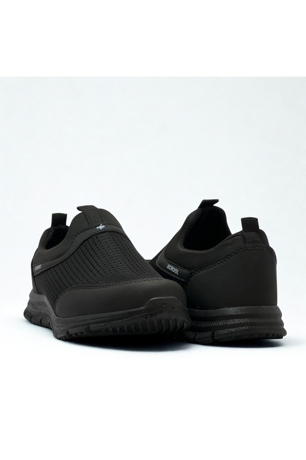 Scrooll Fileli Günlük Rahat Slip-On Spor Ayakkabı