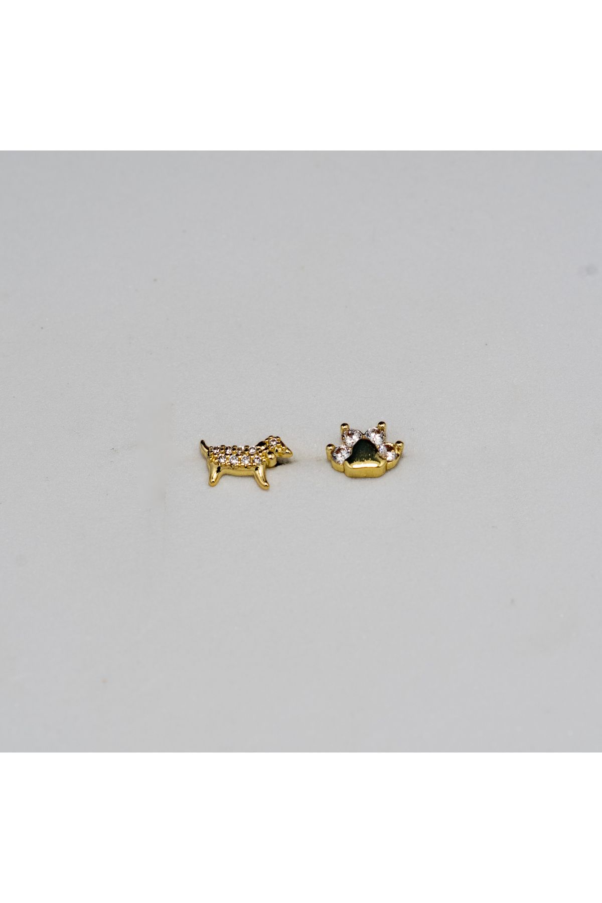 Piercing by Sever KOMBİN KÖPEK & PATİ ÇELİK PIERCING… ALTIN/GOLD RENKLİ ve ŞEFFAF TAŞLI (TARGUS HELIX CONCH FLAT)