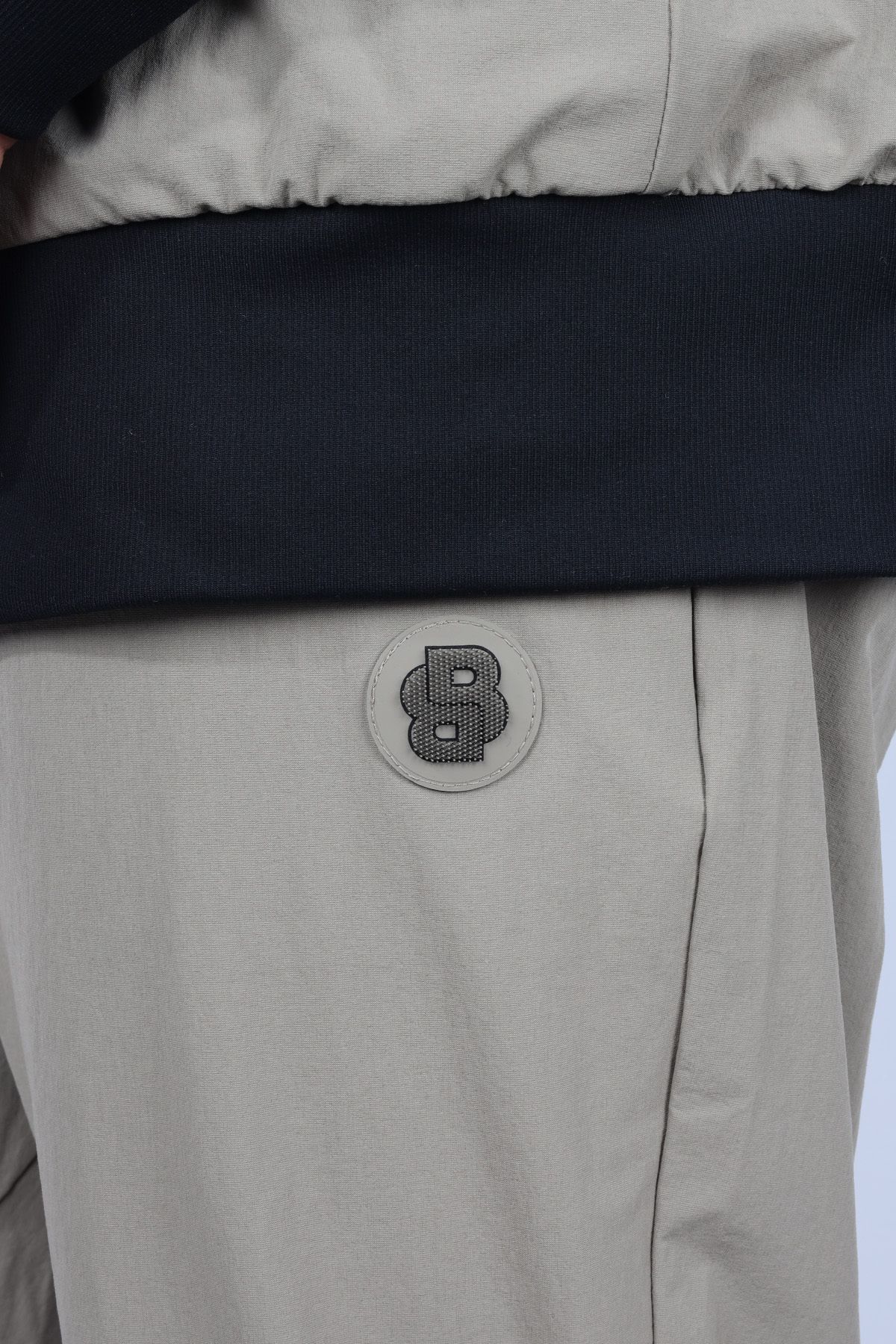 ست گرمکن مردانه ZIPPER FIT معمولی مناسب آستین بلند و قرمز رنگ مجموعه ای از لباس های ورزشی خاکستری 50531912 334 BOSS