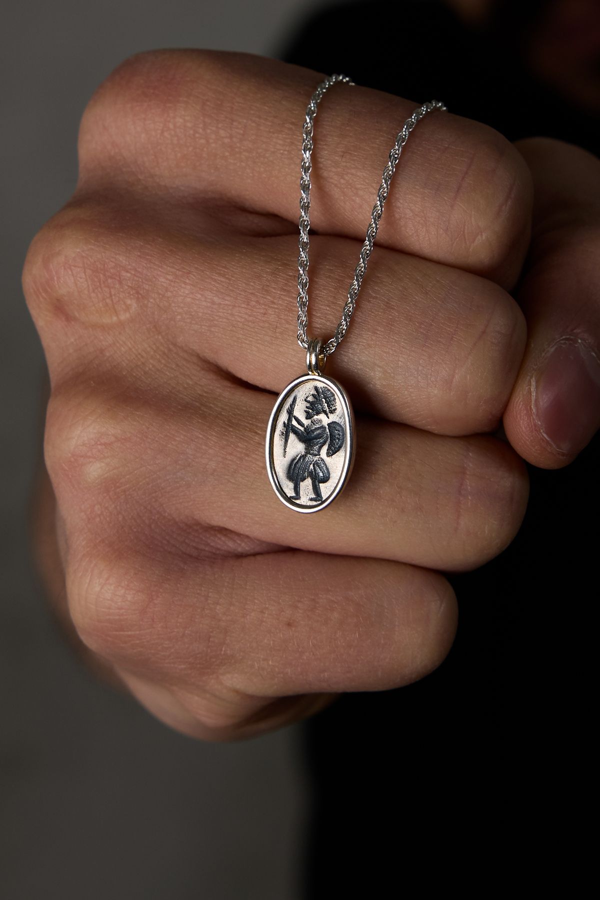 Ricco Jewellery 925 Ayar Gümüş Old Money Burma Halat Savaşçı Antik Kolye