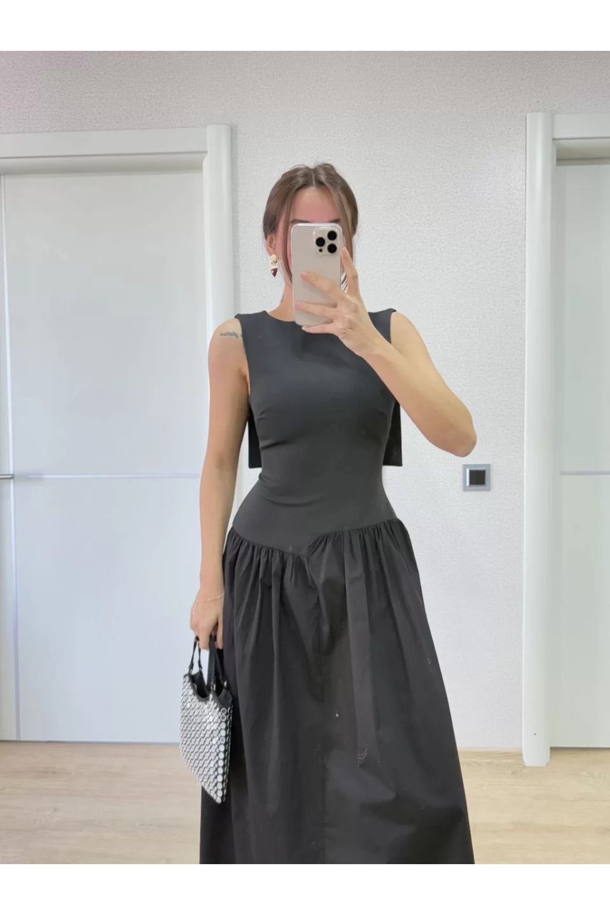 REKA MODA Arkası Kanatlı Uzun Kadın Elbise- Siyah