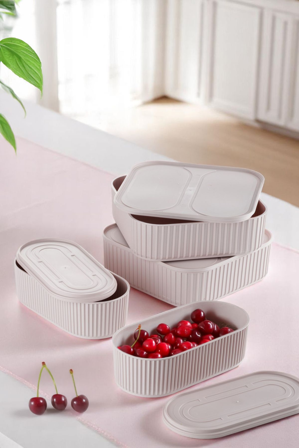 okacih 4'lü Ekonomik Kırılmaz Saklama Kabı Setii Dondurucuya Uygun 2 Kare + 2 Oval 8.4 Litre