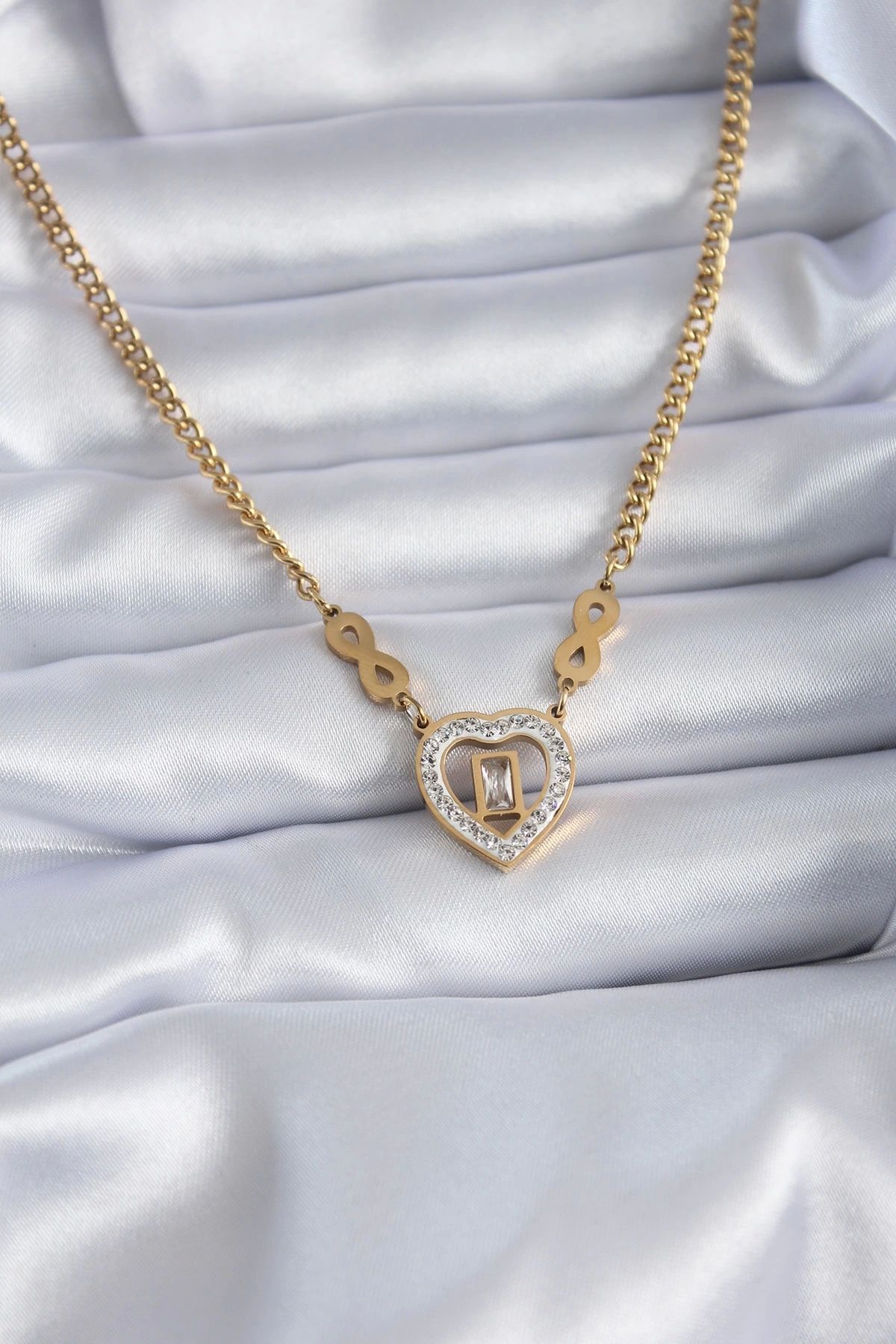 Clariss 316L Çelik Gold Renk Zirkon Taşlı Kalp Model Sonsuzluk Detay Kadın Kolye