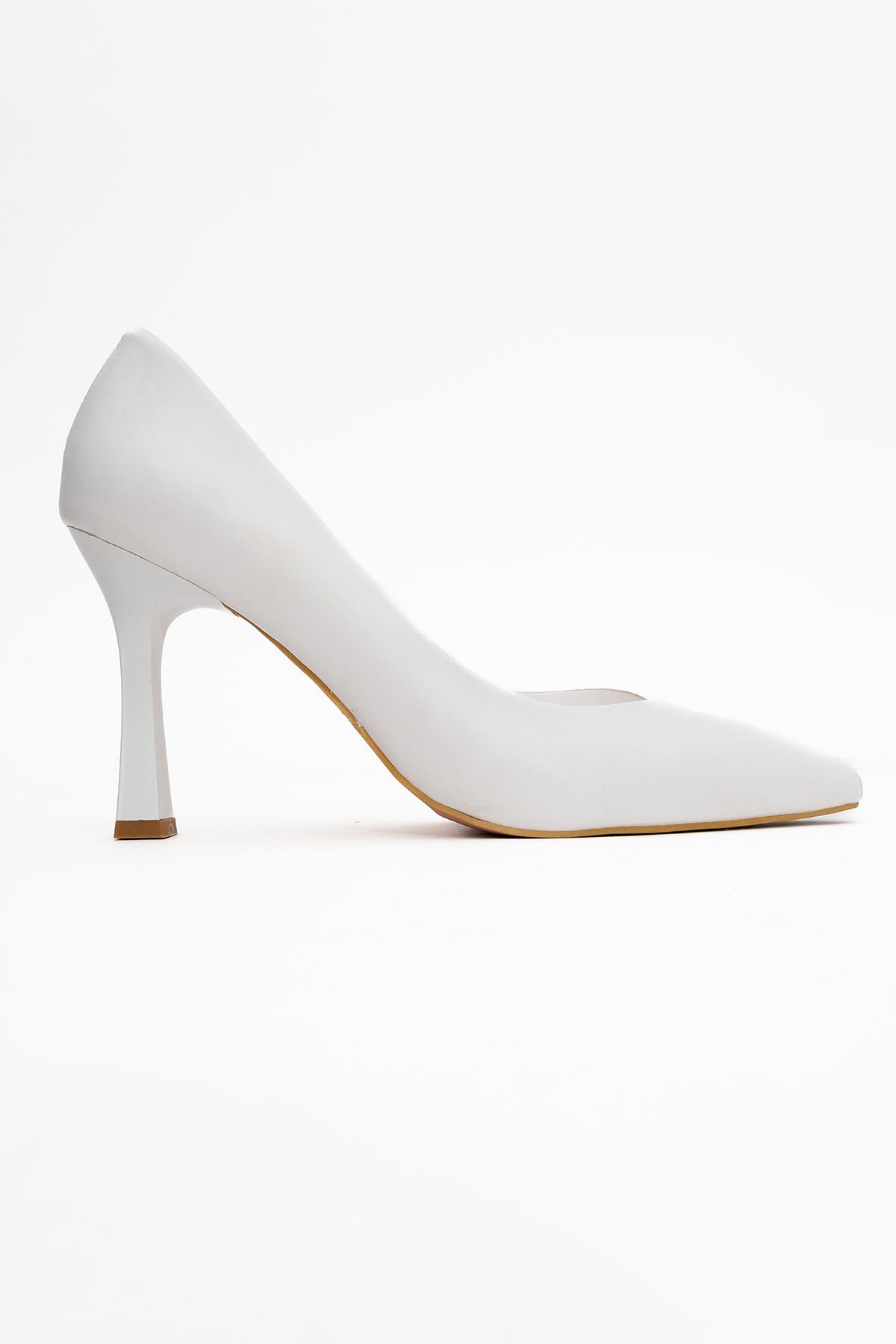 کفش پاشنه کلاسیک سفید زنانه 653 بلند پوست luvishoes