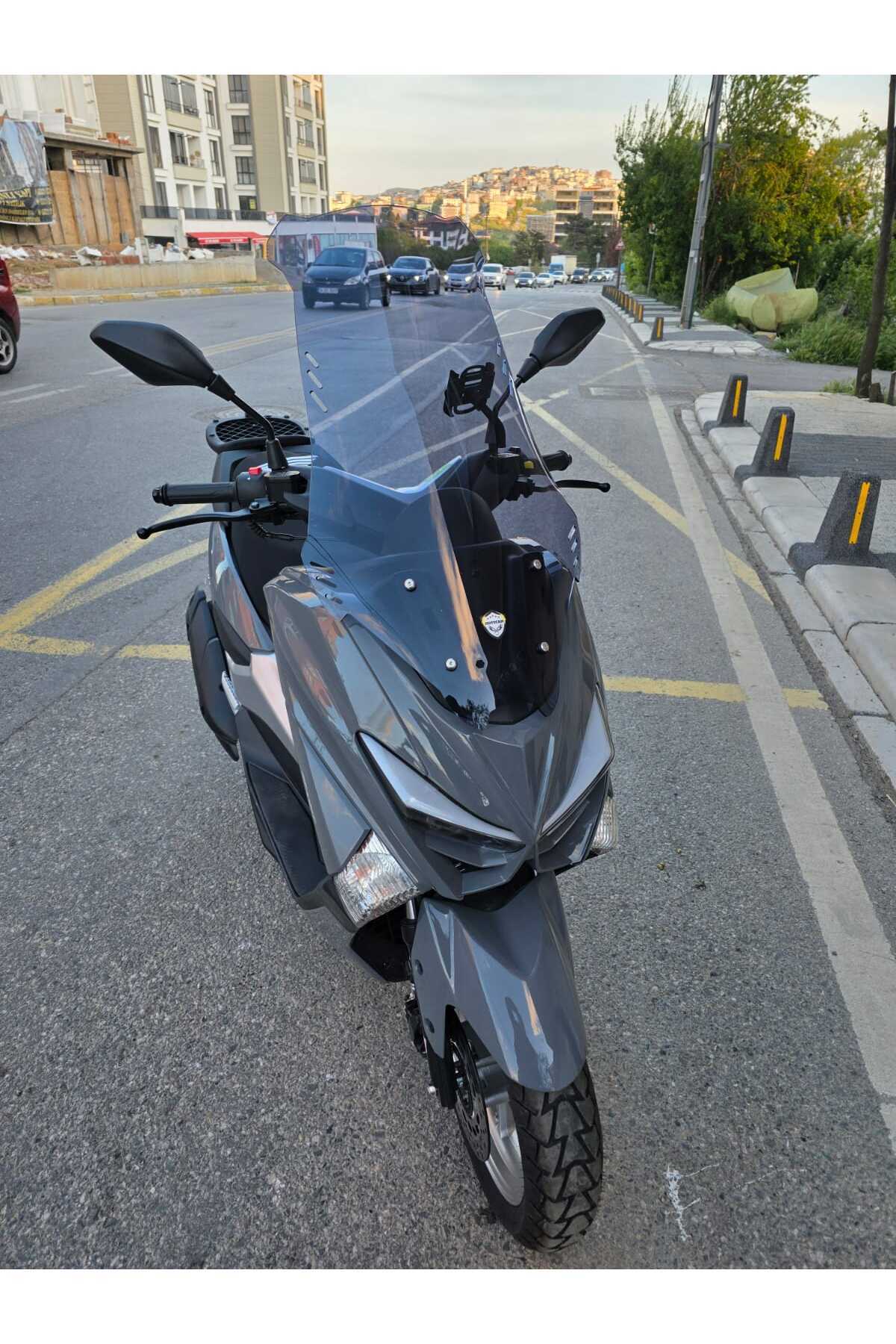 Revolt RSX4 Siperlik Ön Cam 2022-2025 Model 75cm Füme Renkli 4mm ORTA BOYLU