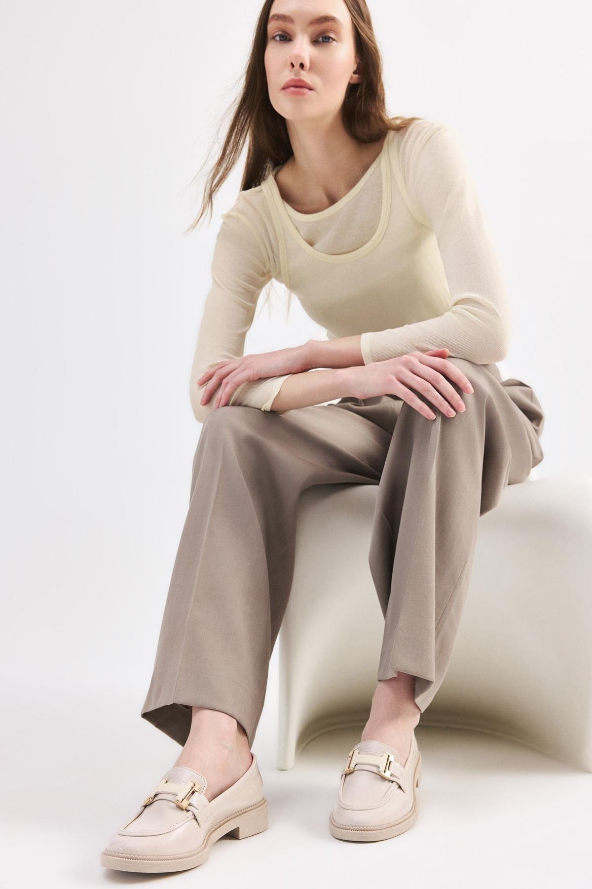 Yaya by Hotiç-Бежови дамски мокасини 01Ayy 307950 A310 8