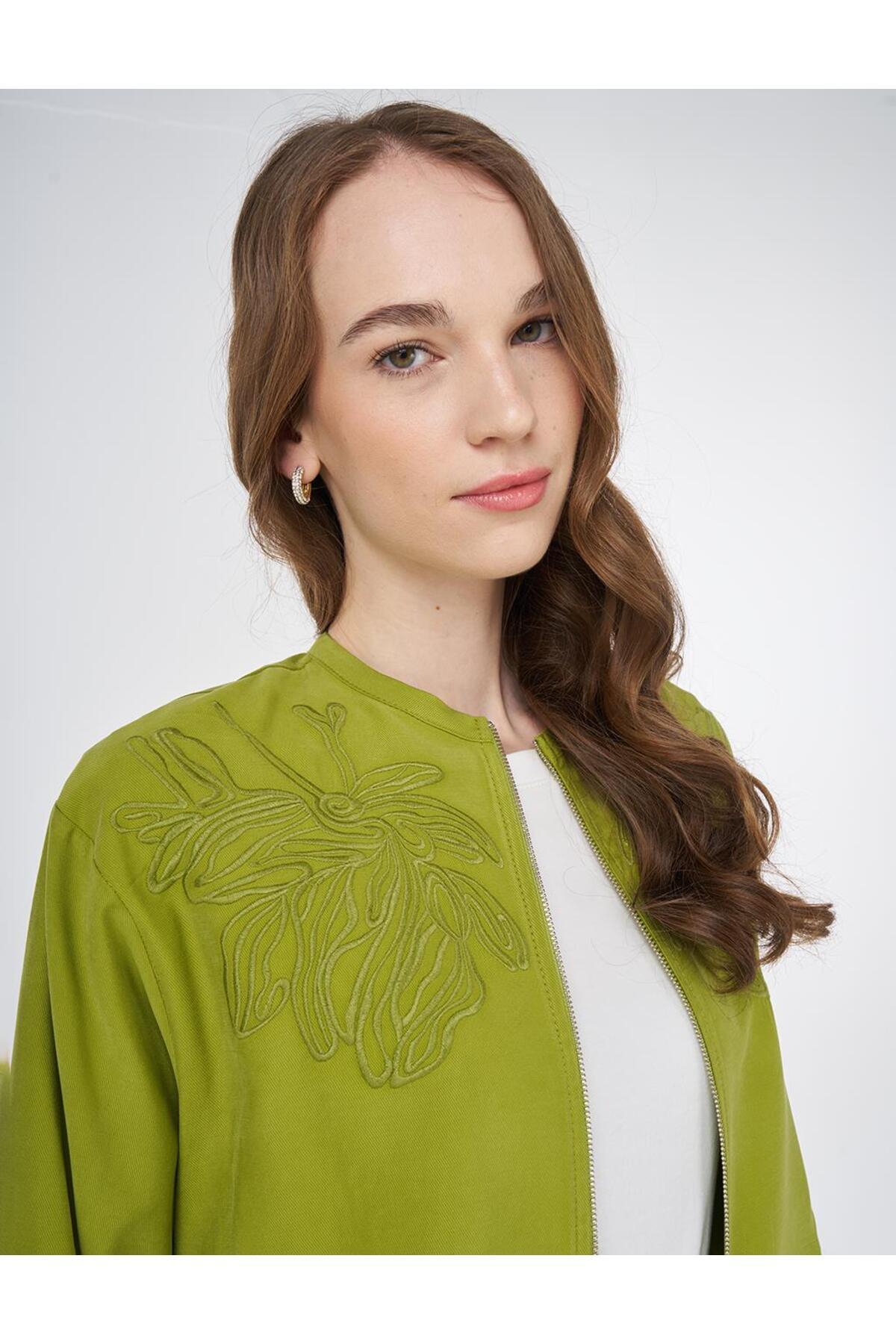 KYR-Adjustable Modal Tunic at the Waist Golden Lime 7
