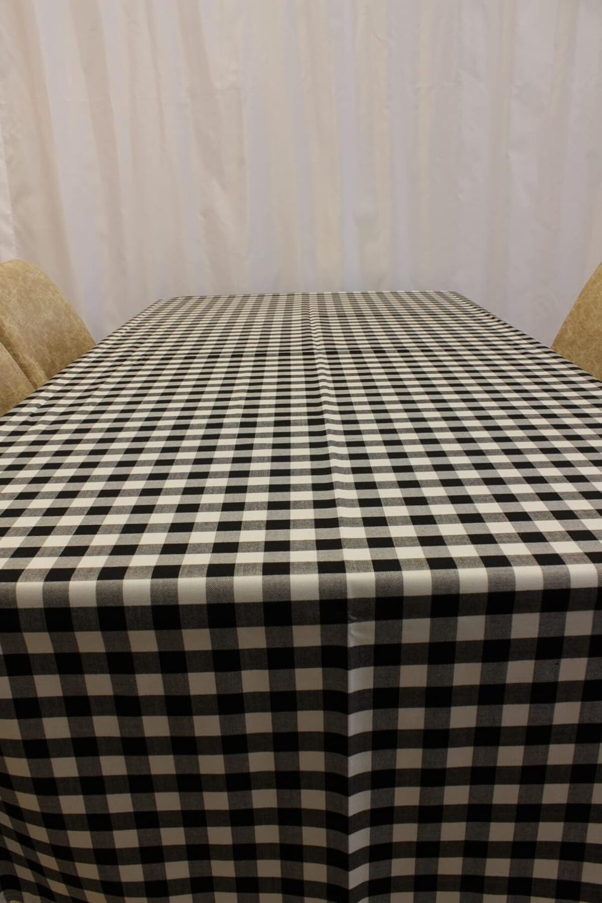 STOREMAX mrttnca Beyaz Renk Kare Desenli Full Akrilik Dertsiz Dokuma Masa Örtüsü 150x220 cm trndymrt 10872