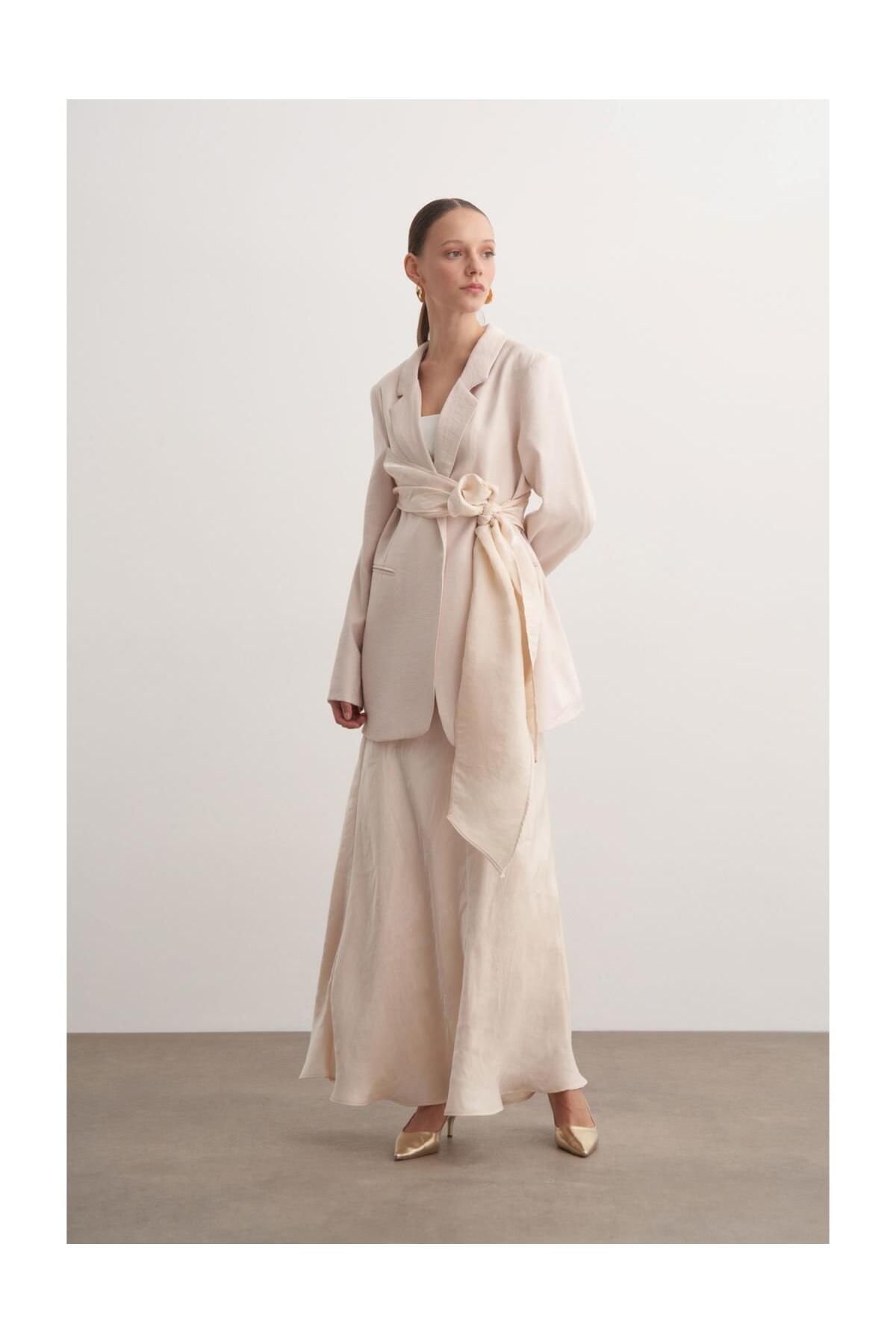 FUSHYA-Skirt Blazer Suit 3