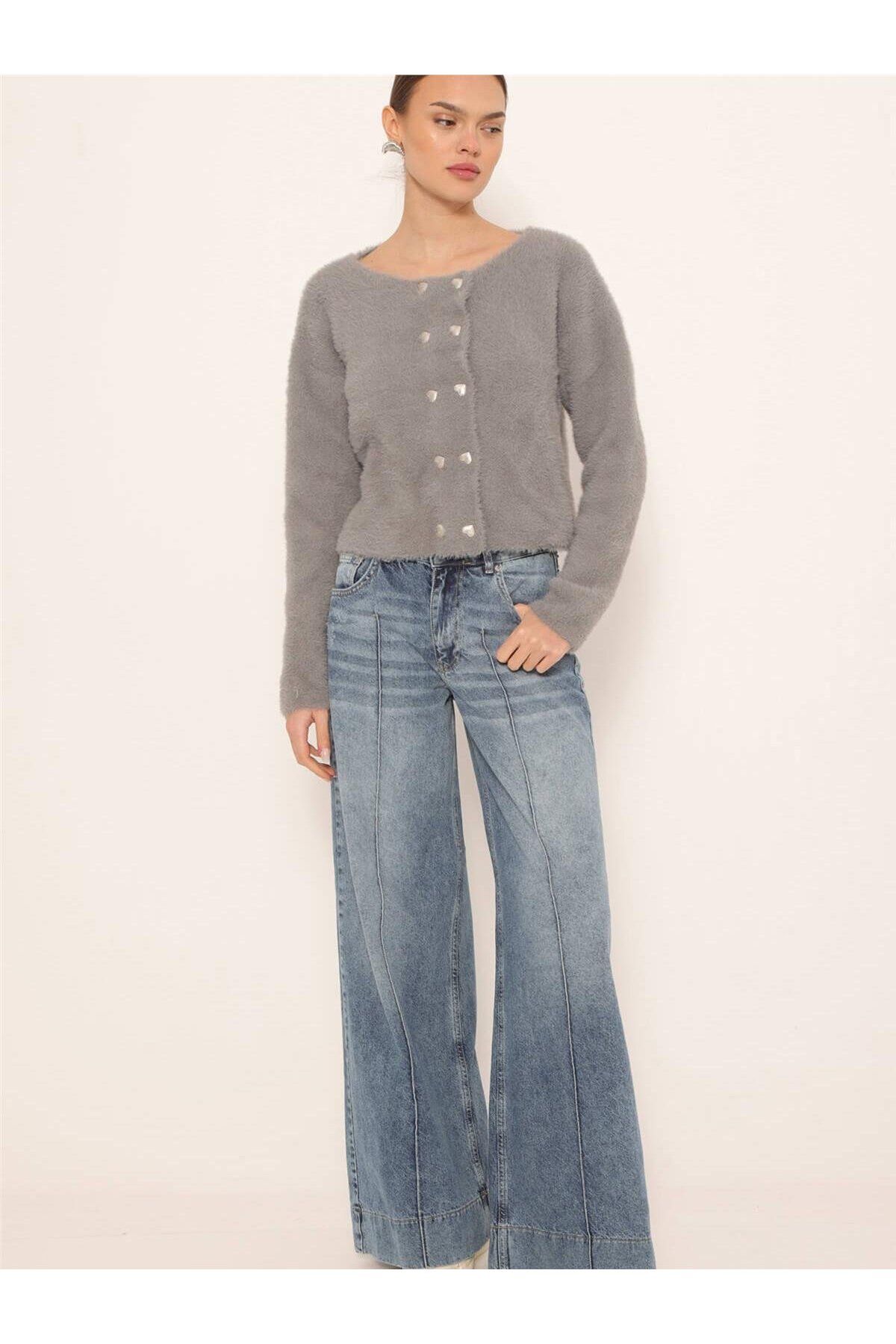 Coral-Gray Heart Buttoned Soft Cardigan 1