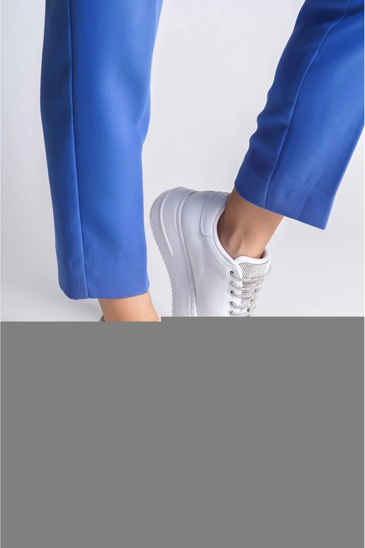 Joy Ayakkabı DELLA Bağcıklı Ortopedik Taban Taşlı Kadın Sneaker Spor Ayakkabı BT - Beyaz